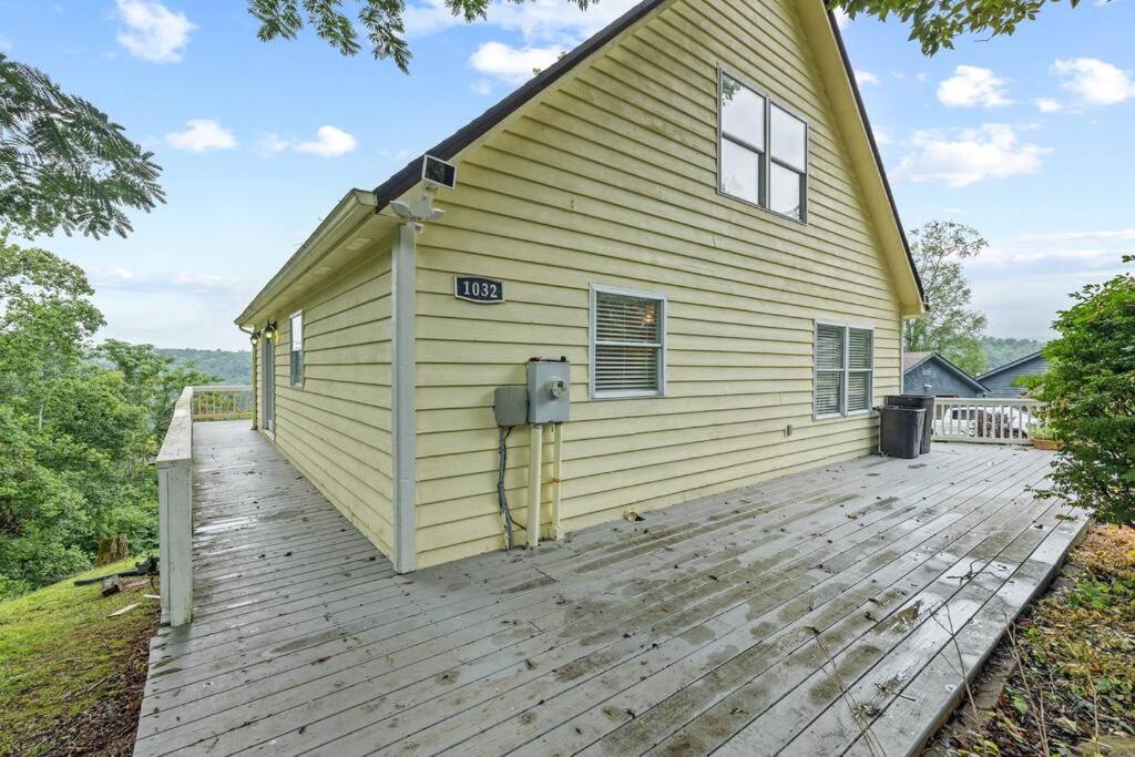 Breathtaking Lake Views 6 mi from Sunset Marina! view 4