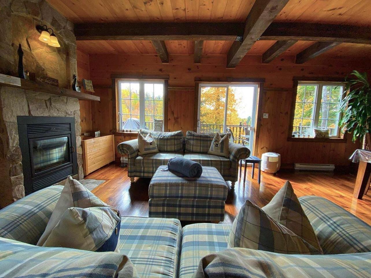 Terrasses Kedros Hot tub & Fireplace, cozy Chalet