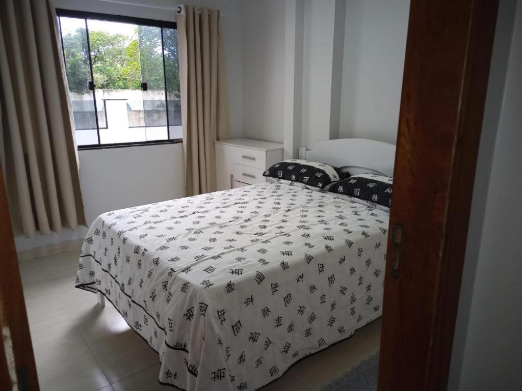Casa 200m da praia, 8 pessoas, piso inferior