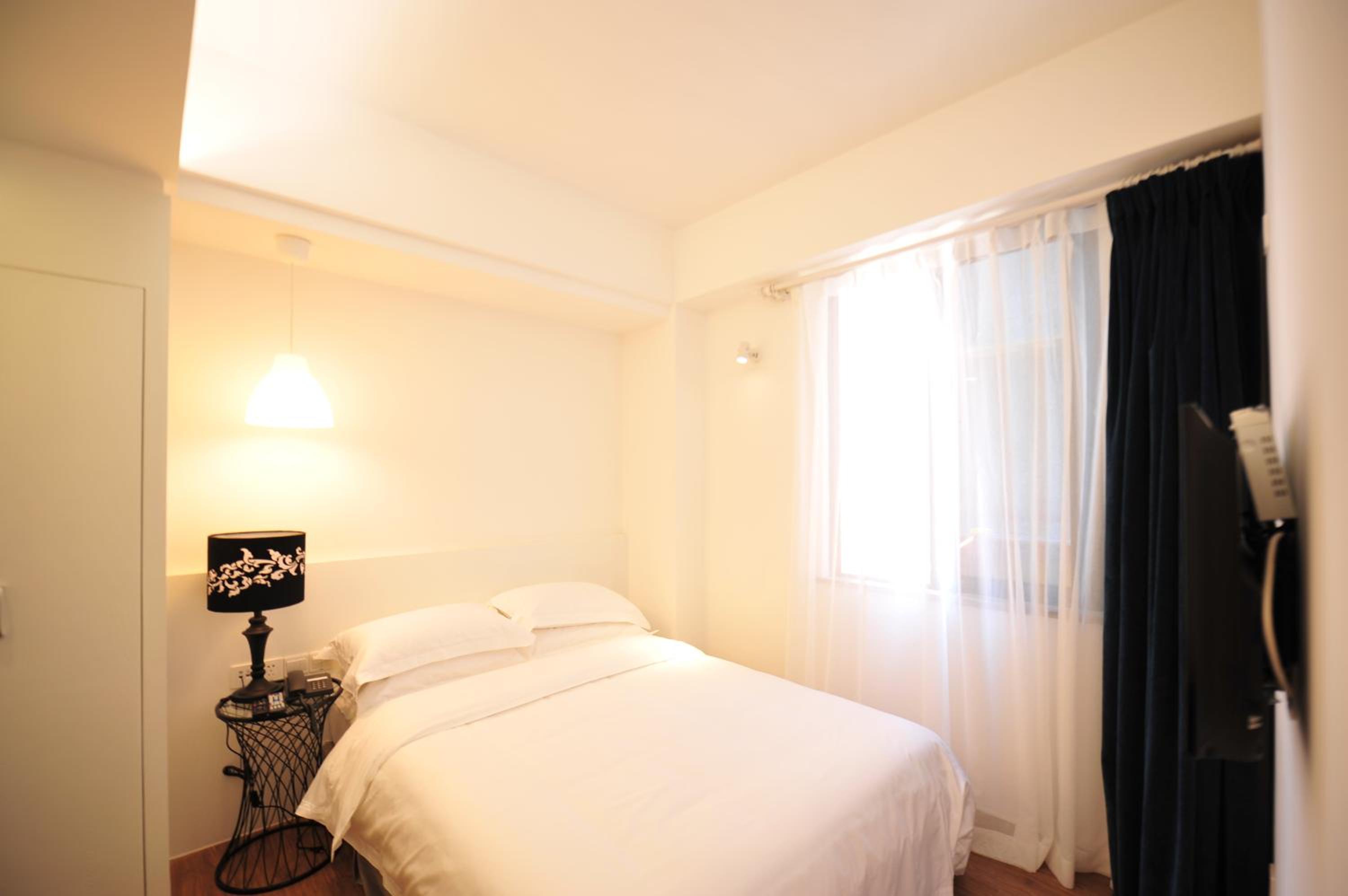 Xiamen Gulangyu Heitan Hotel