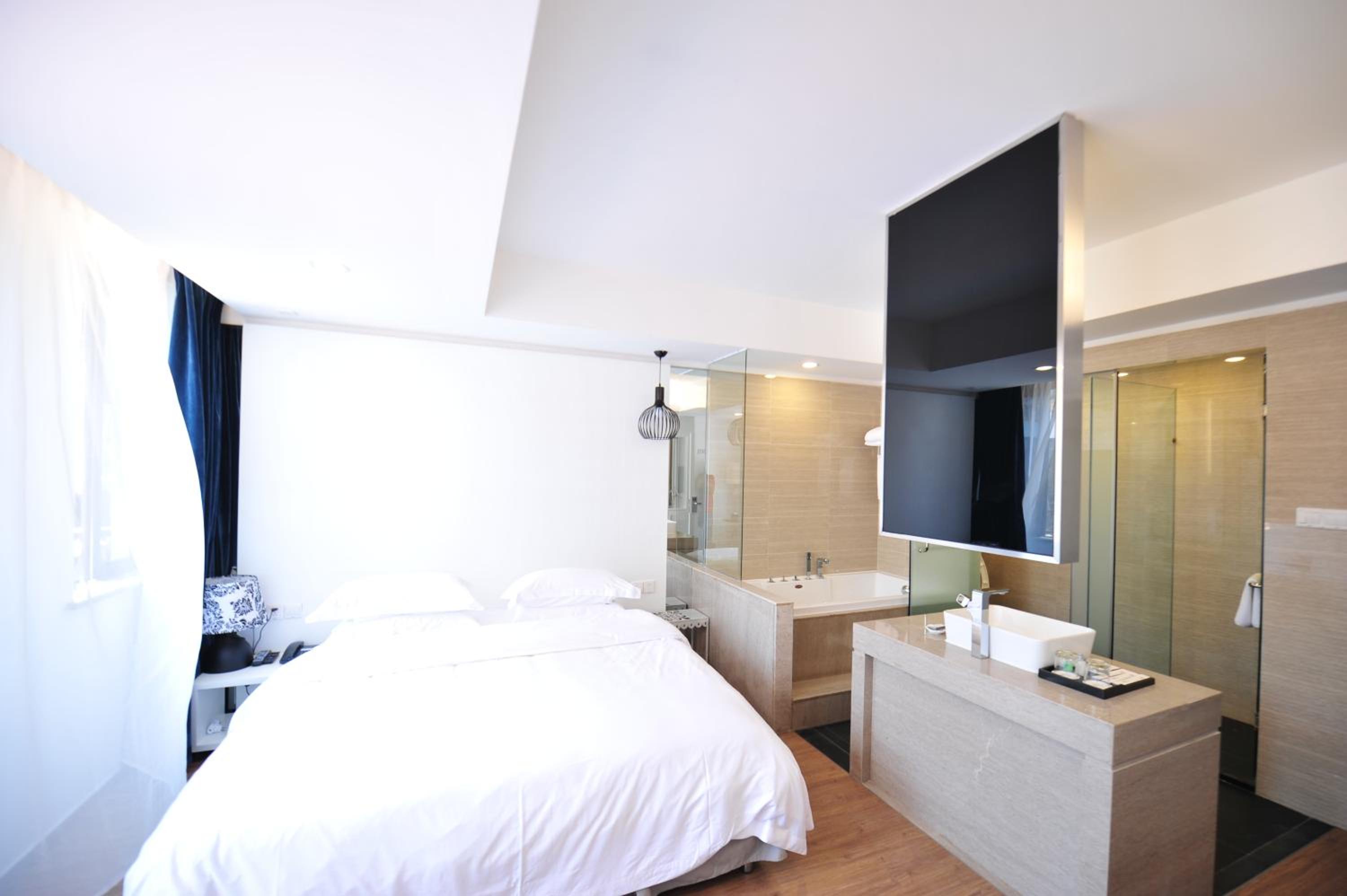 Xiamen Gulangyu Heitan Hotel