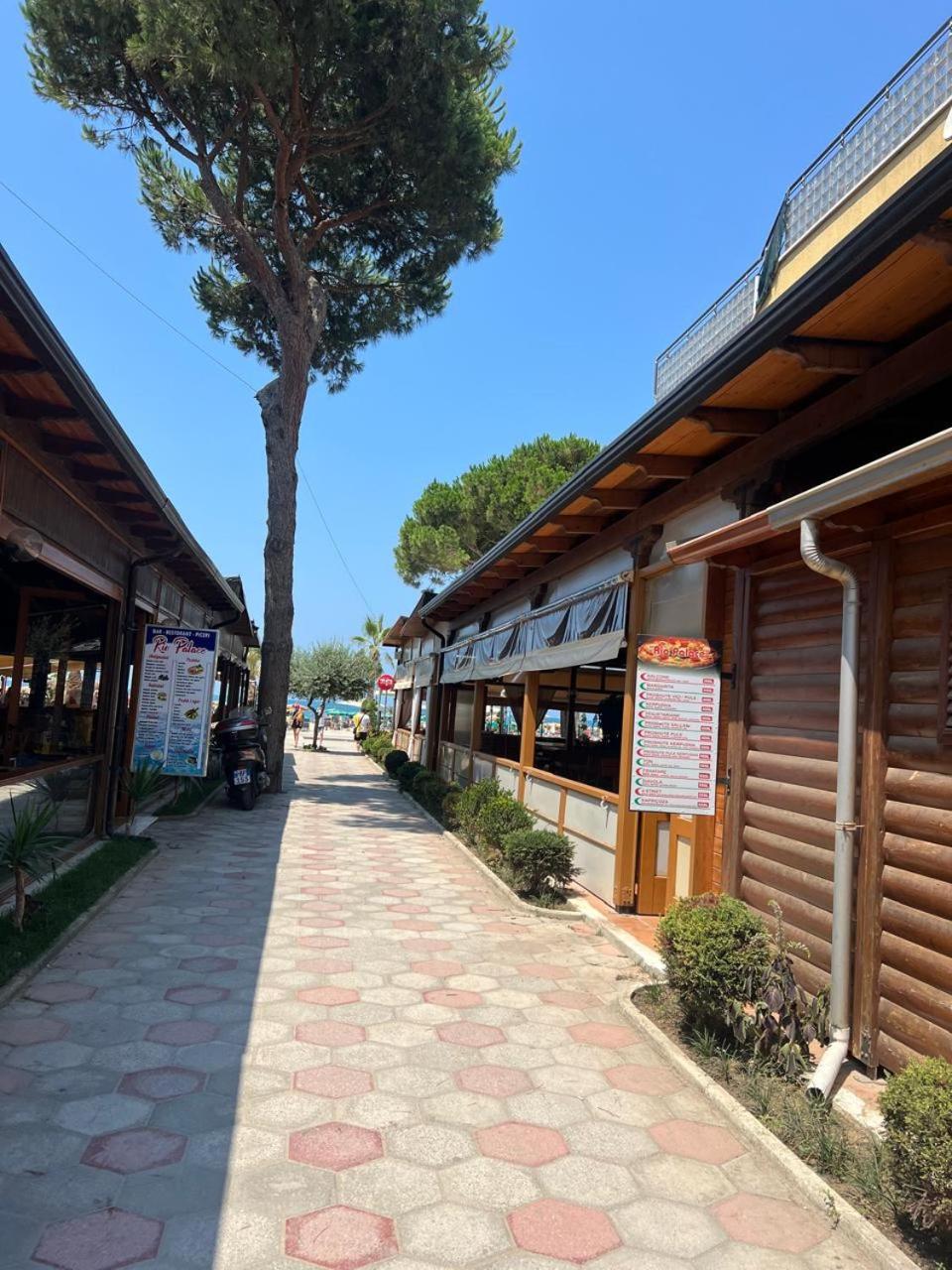Star Hotel & Restaurant