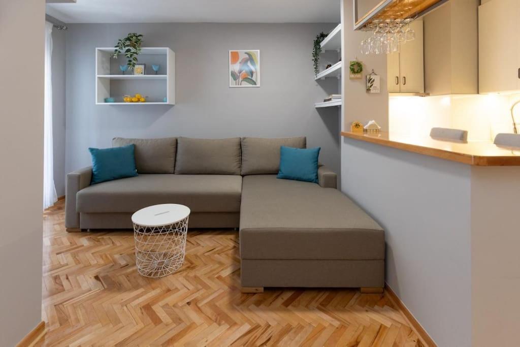 Barrel House Apartment view 5