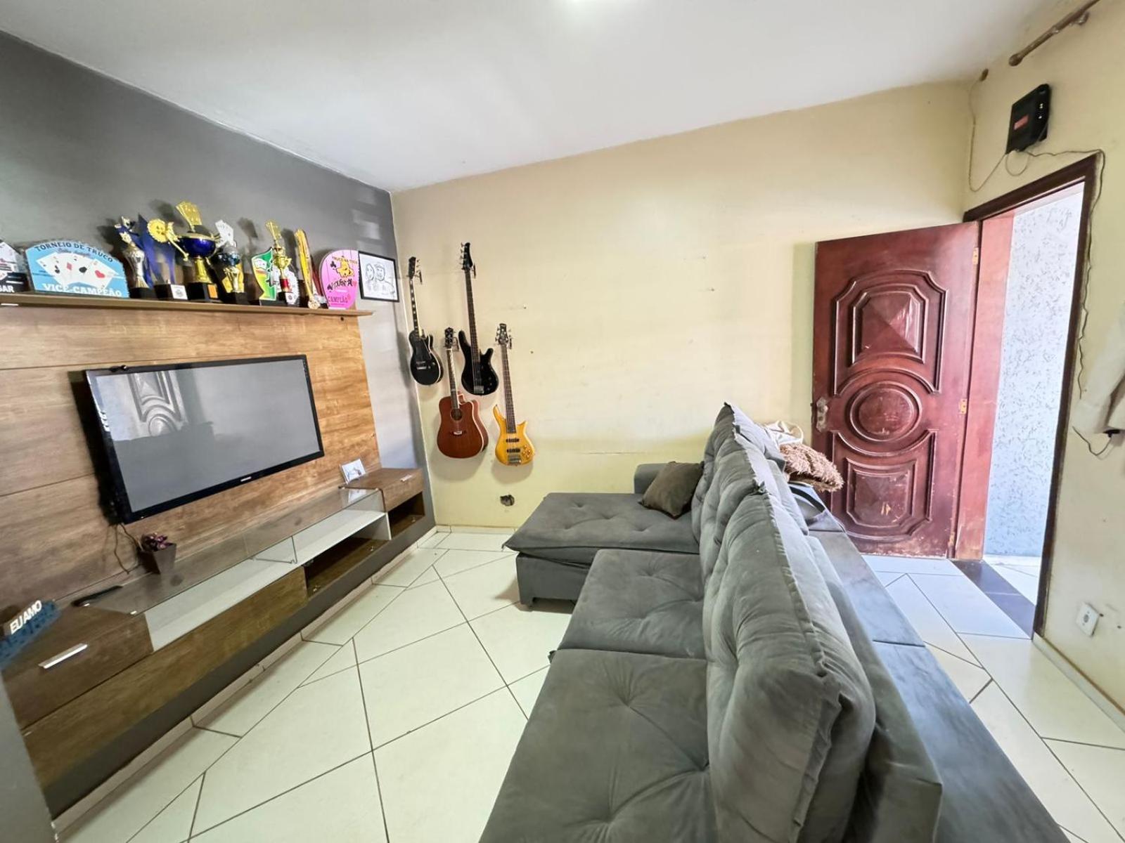 SOBRADO COM 3 QUARToS