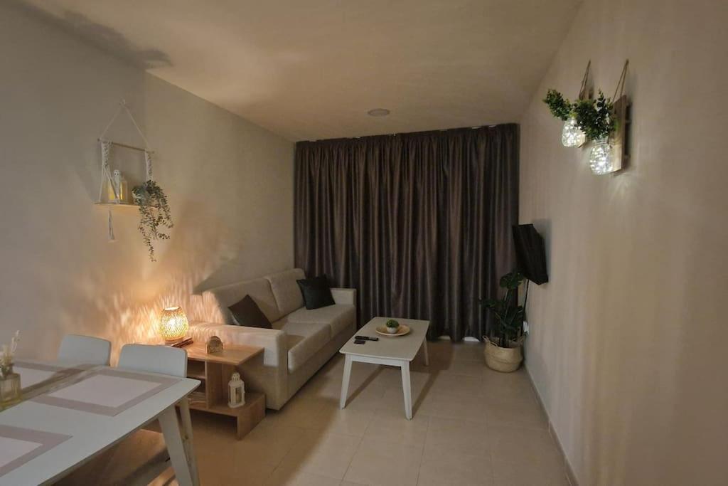 Apartamento junto al mar