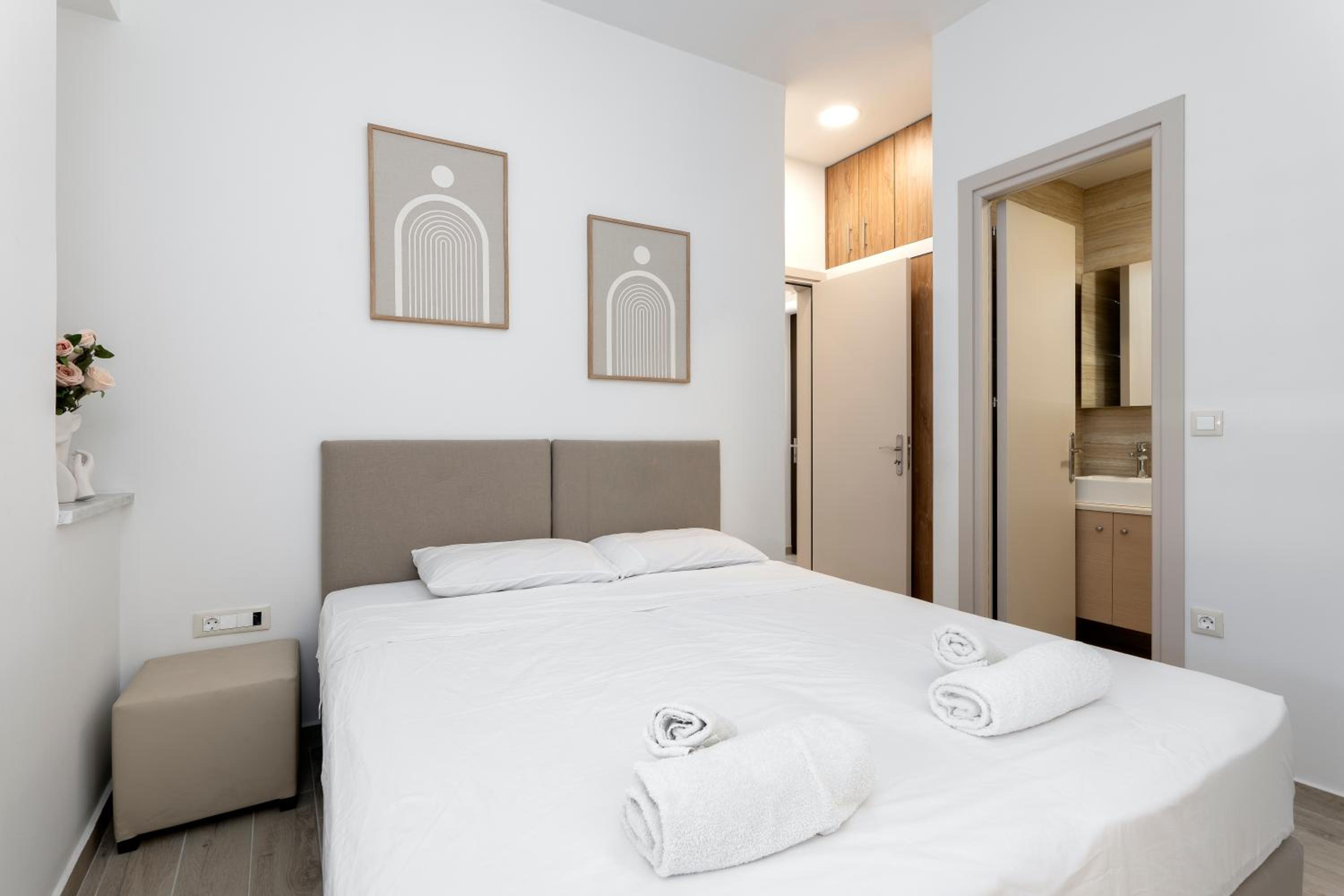 Reborn Luxury Apartments