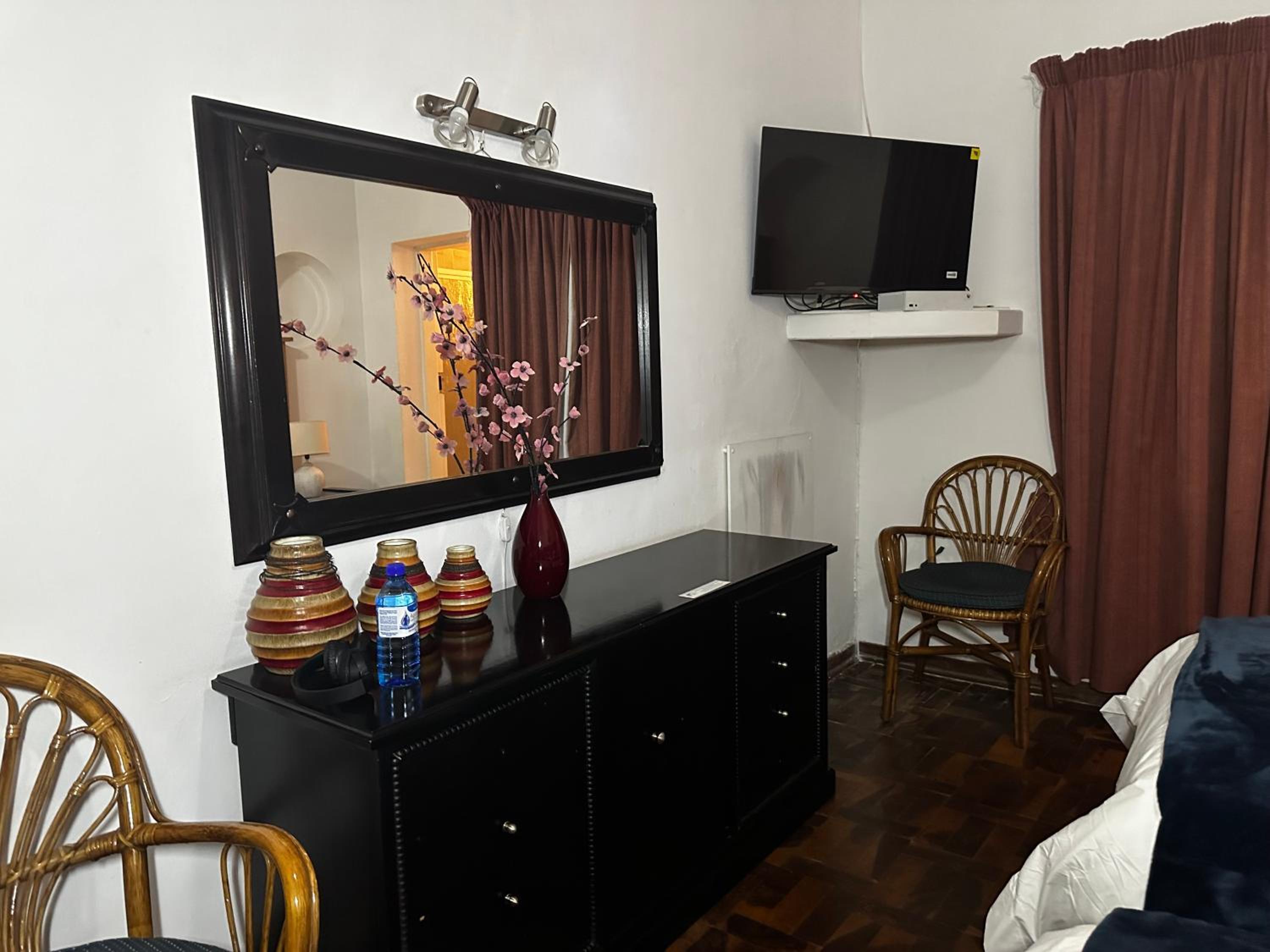 Buona Notte Suites in Linden