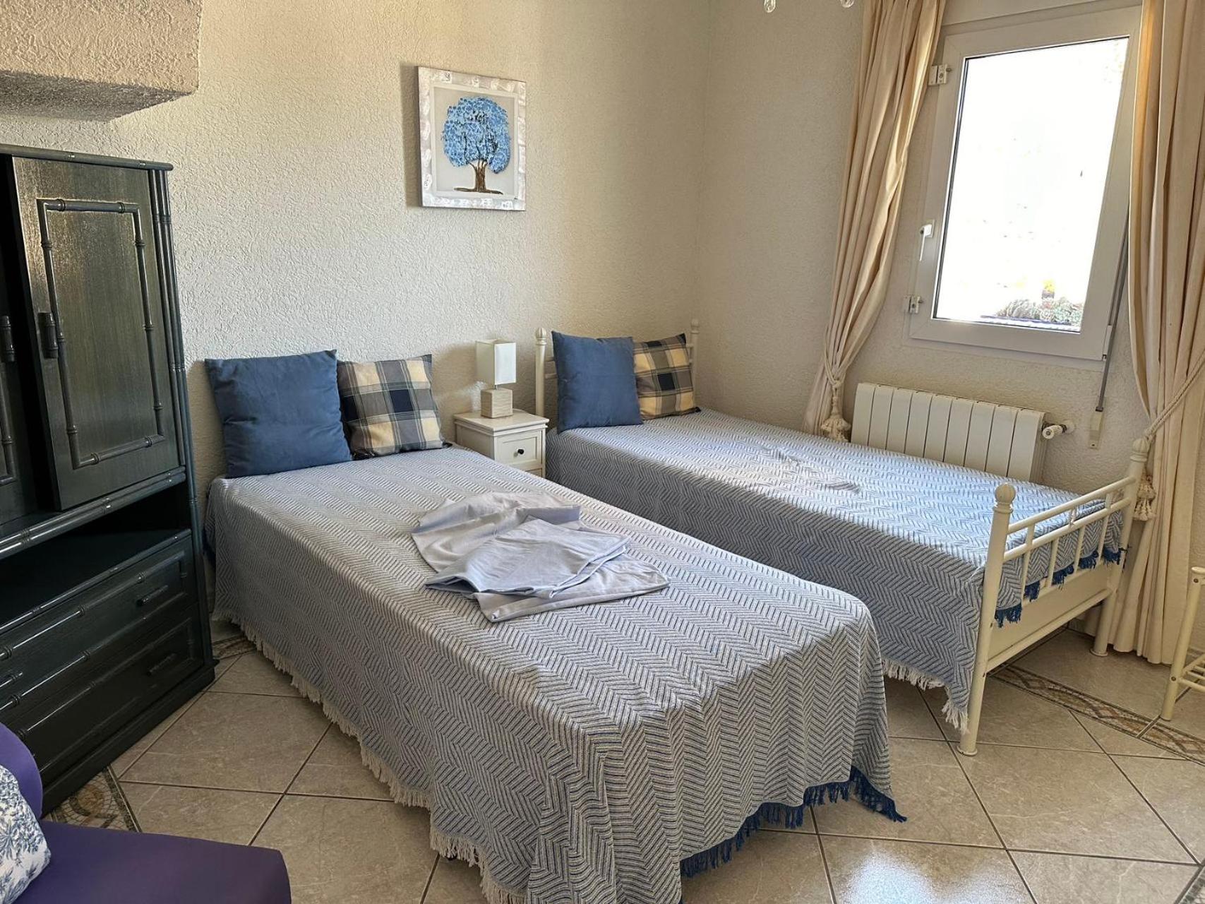 Villa Cost-a Blanca view 4