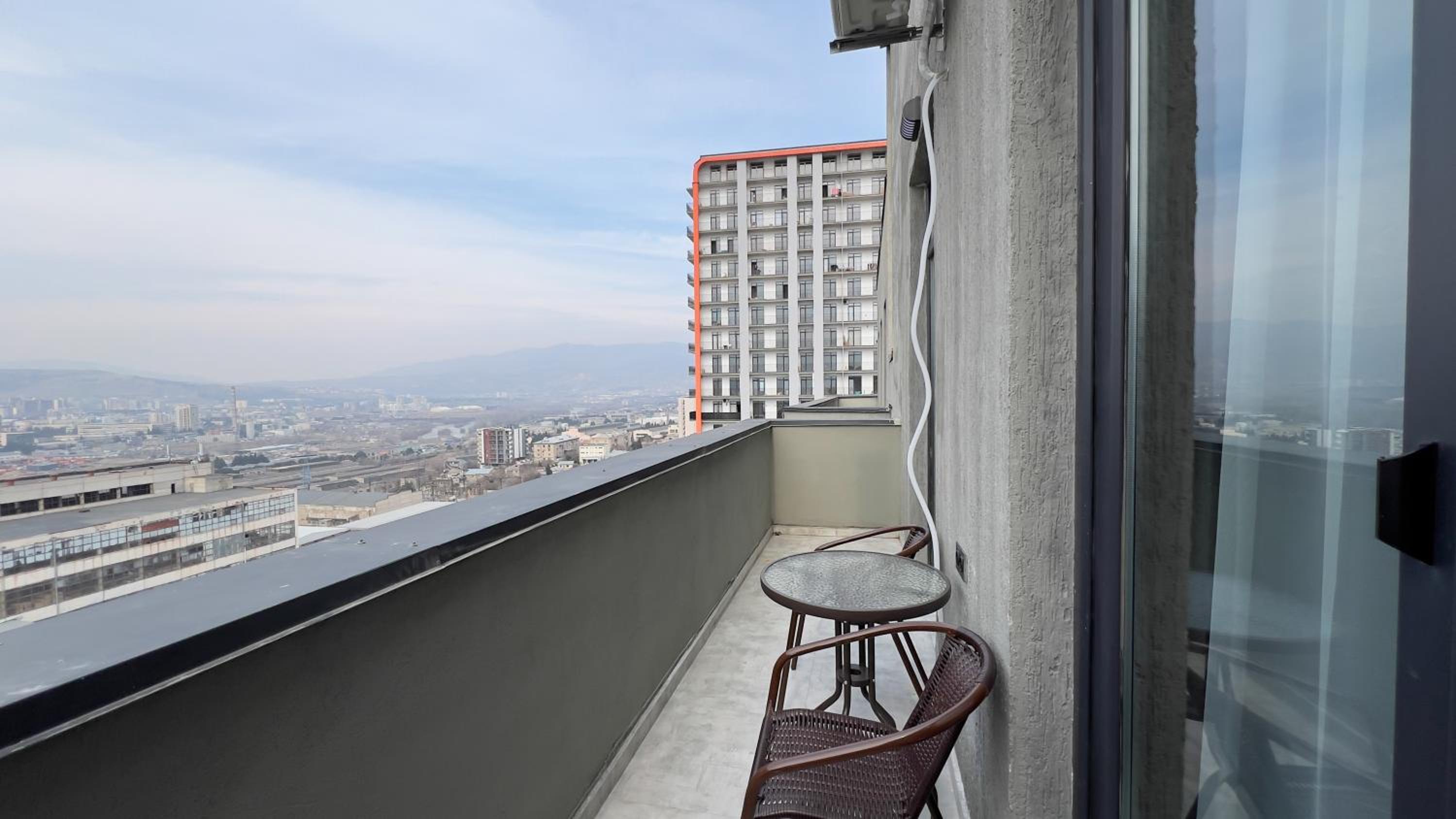 BEST Apartments G 395 view 4