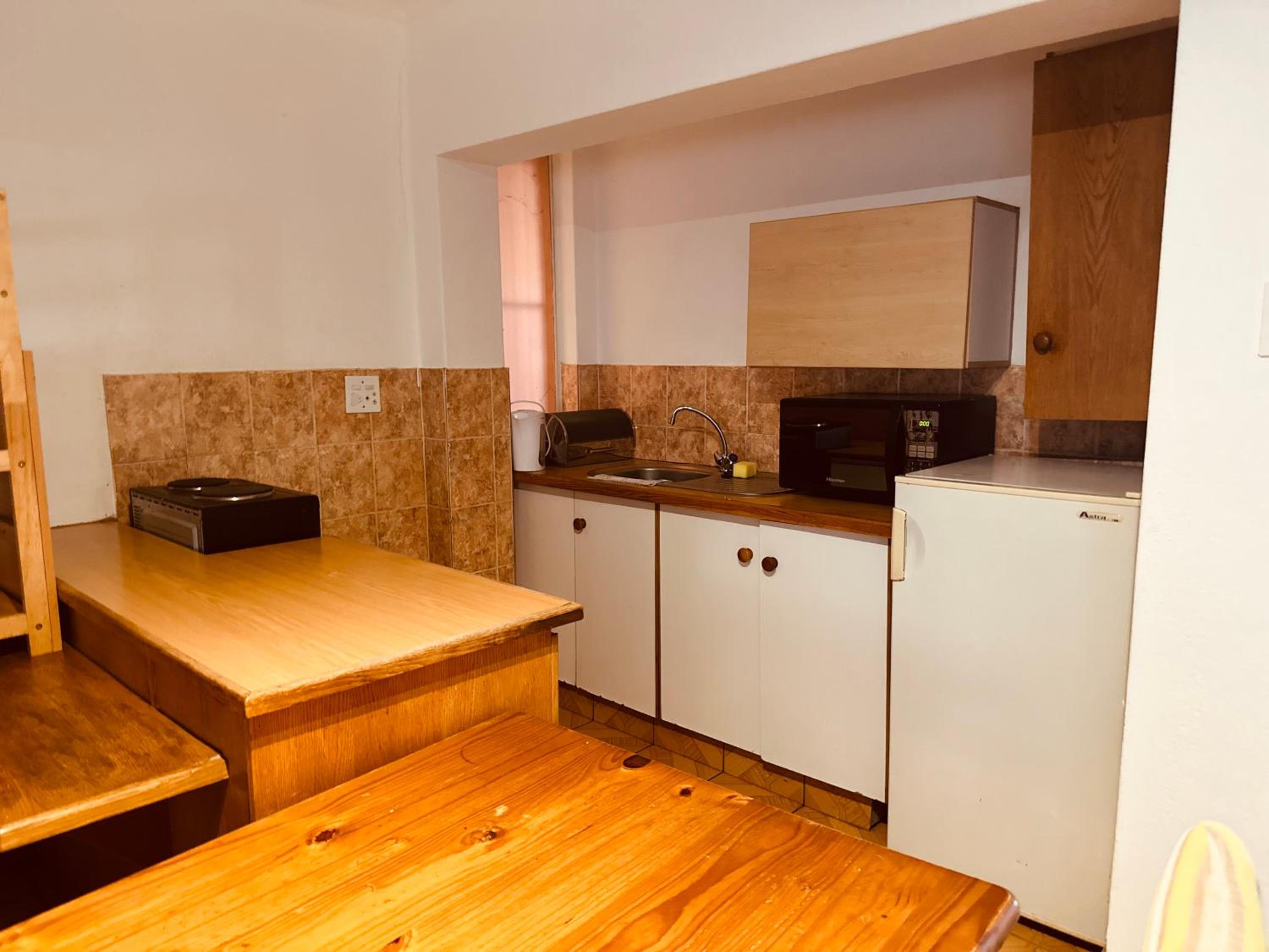 Buona Notte Suites in Linden