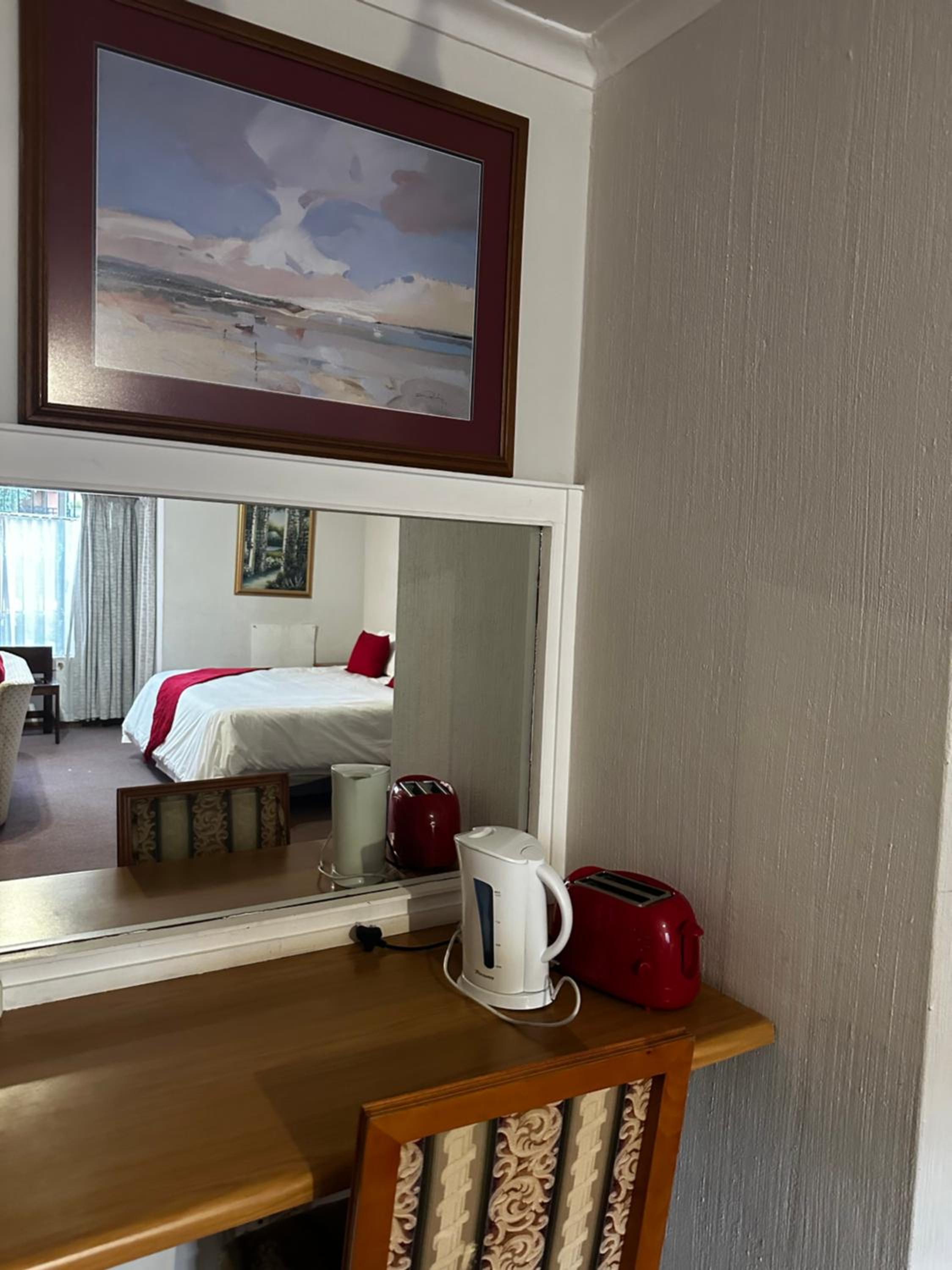 Buona Notte Suites in Linden