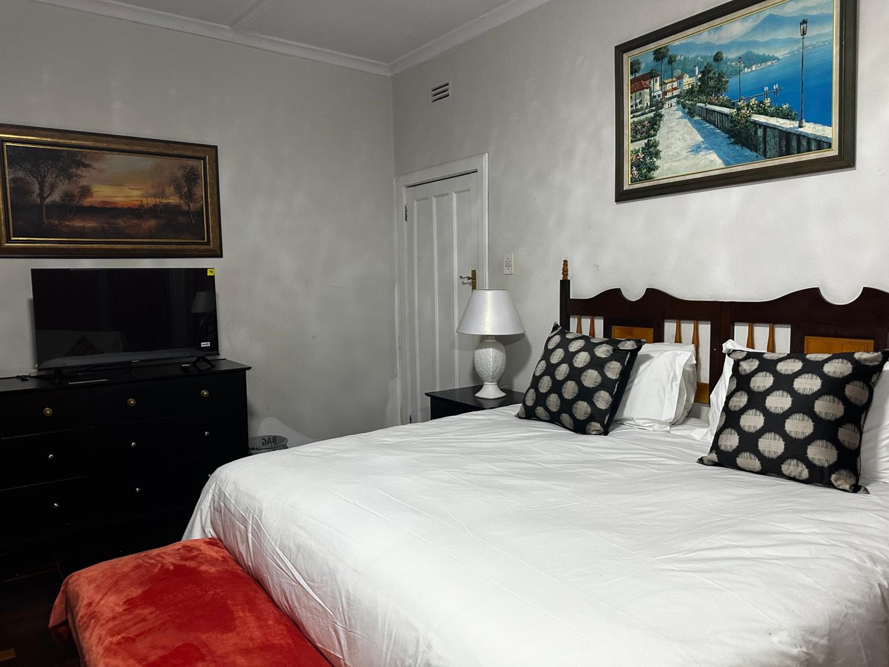 Buona Notte Suites in Linden