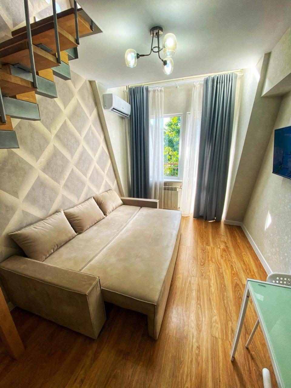 Lovely Apartment in Chisinau view 2