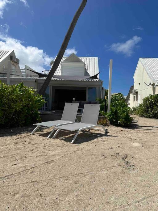 White Sand, Splendid 1 bedroom beachfront, Nettle Bay Beach Club view 3