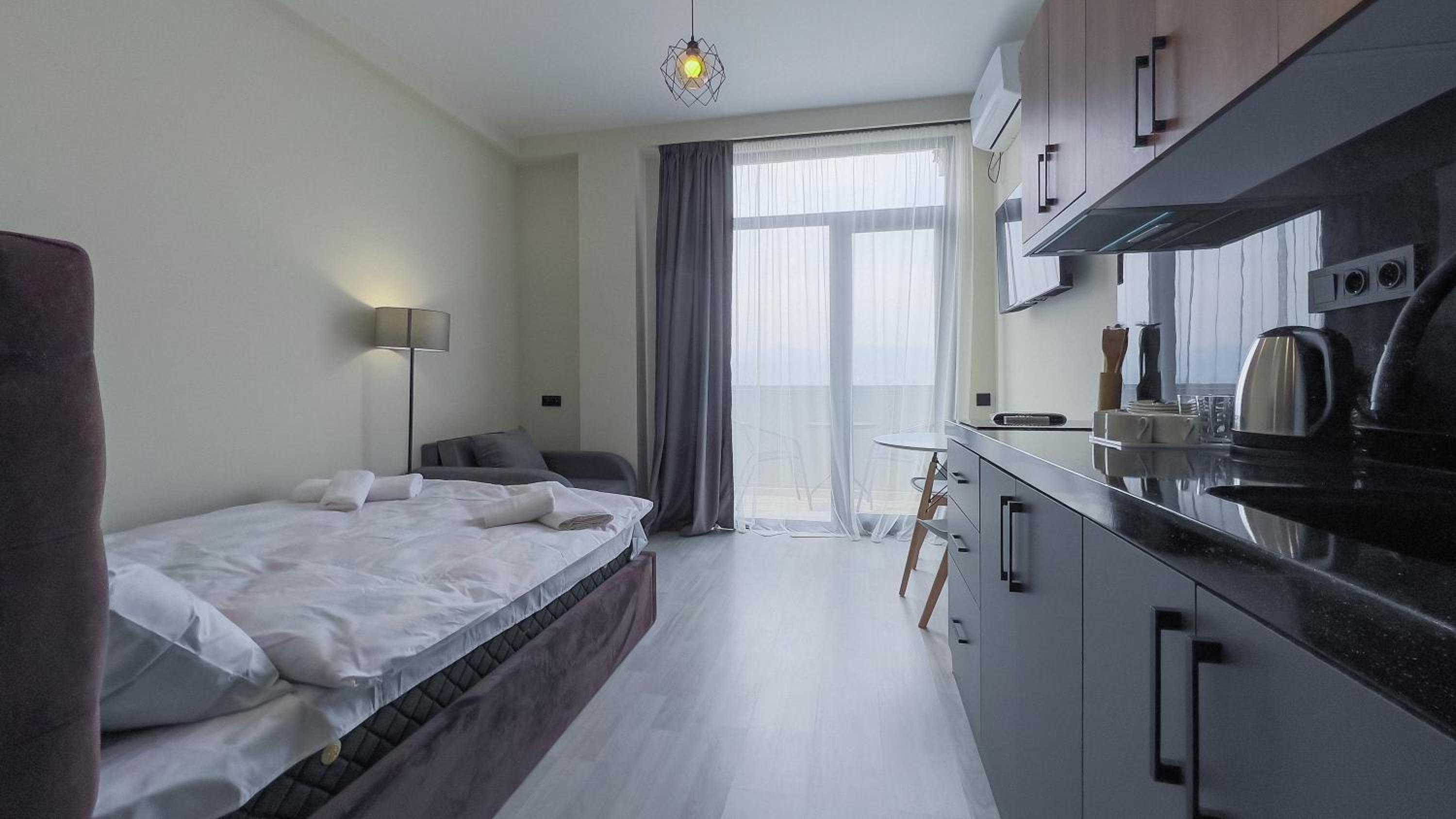 BEST Apartments G 377 view 5