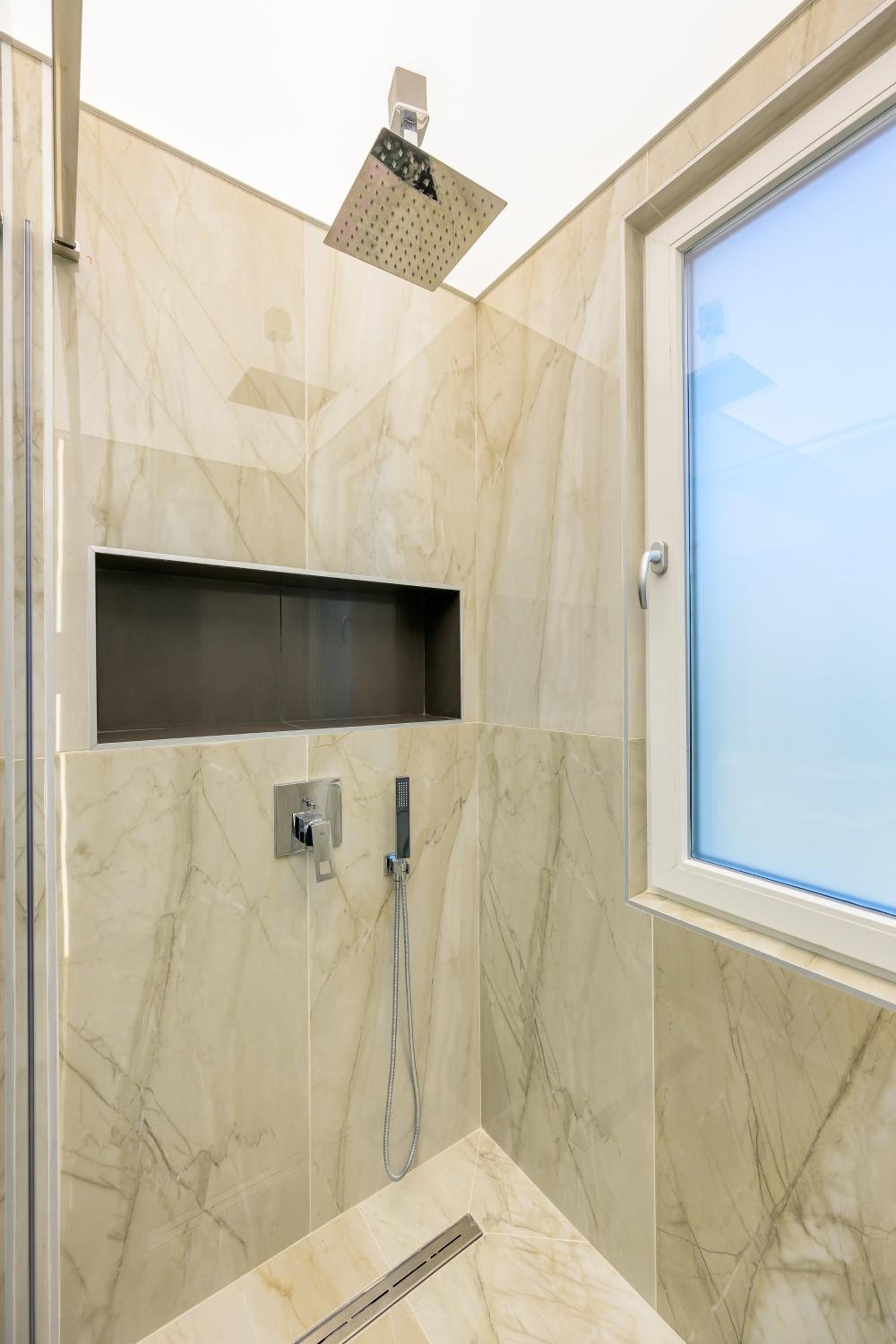 Pirin Suite