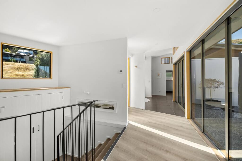 Whakata on Whitbourn view 5