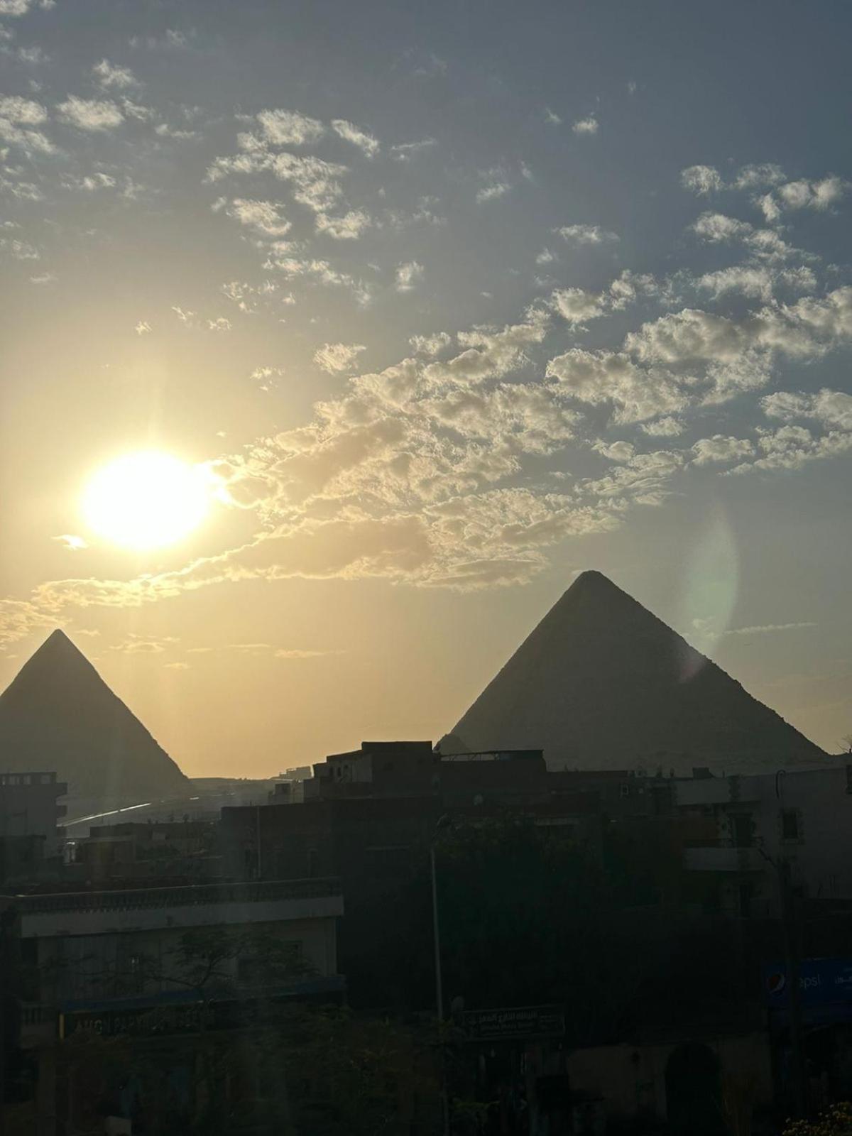 Diamond pyramids hotel
