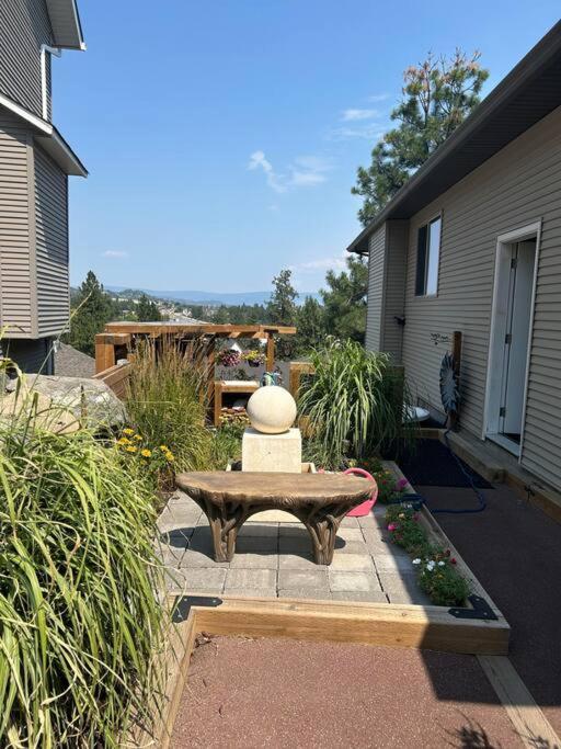 Shannon Ridge Mountain View Home