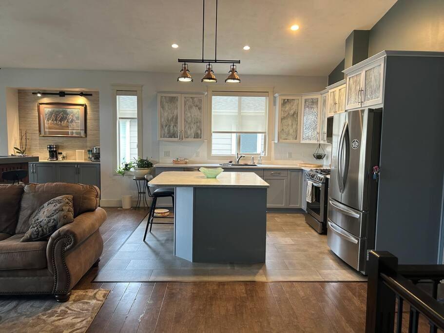 Shannon Ridge Mountain View Home