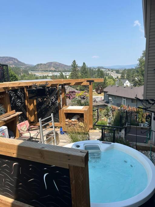 Shannon Ridge Mountain View Home