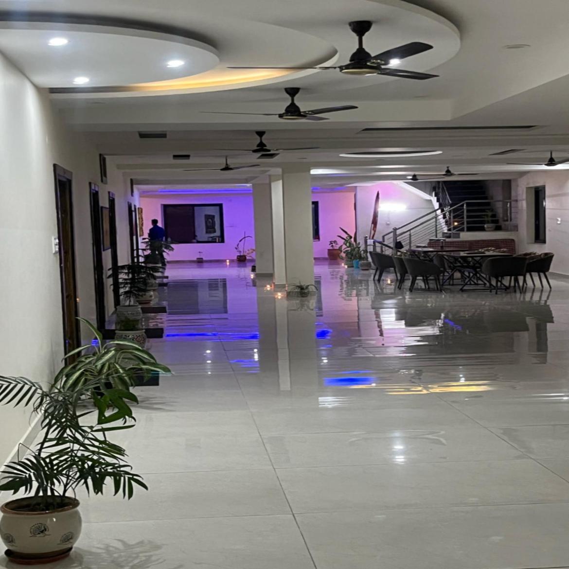 Chintpurni Dham Rooms