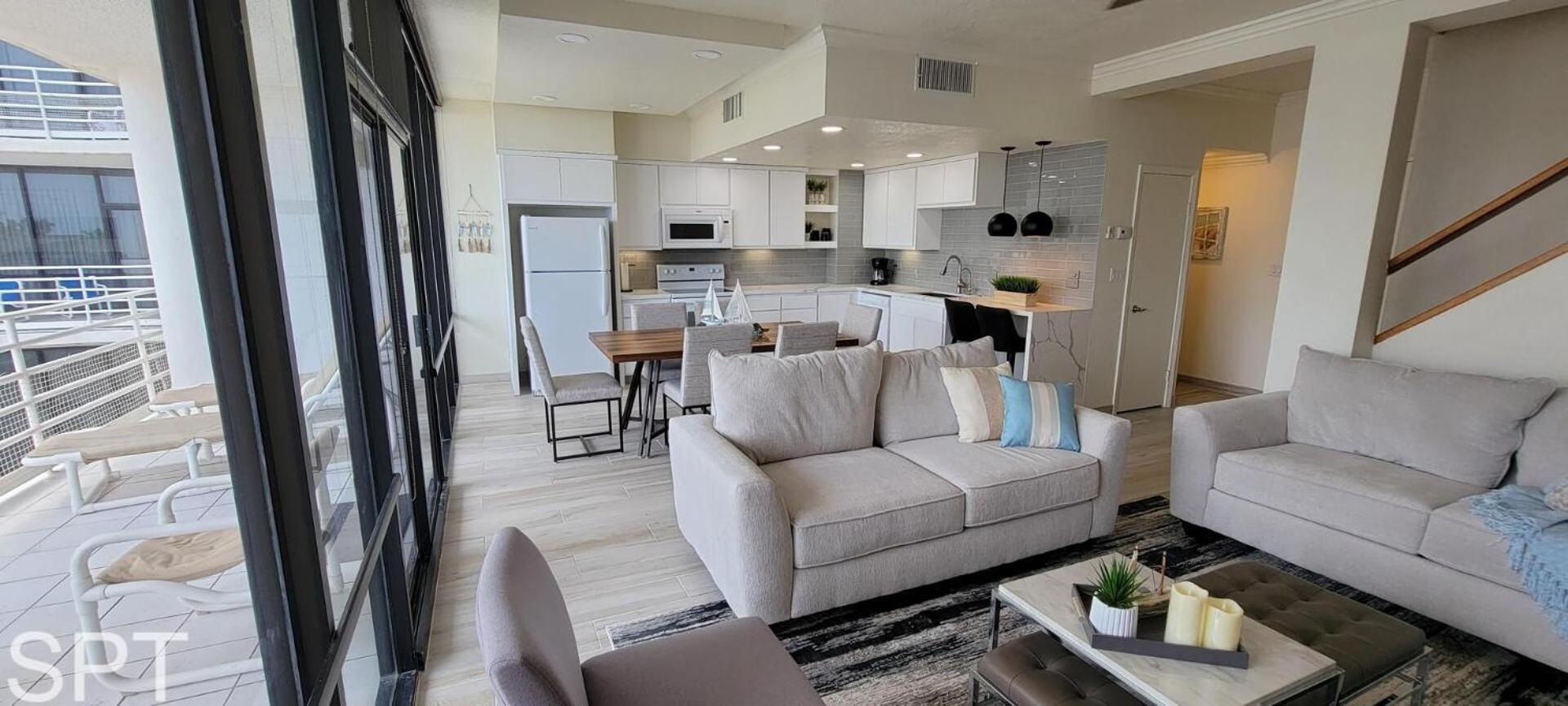 2-Level Beachfront Luxury - Sunchase IV - 326