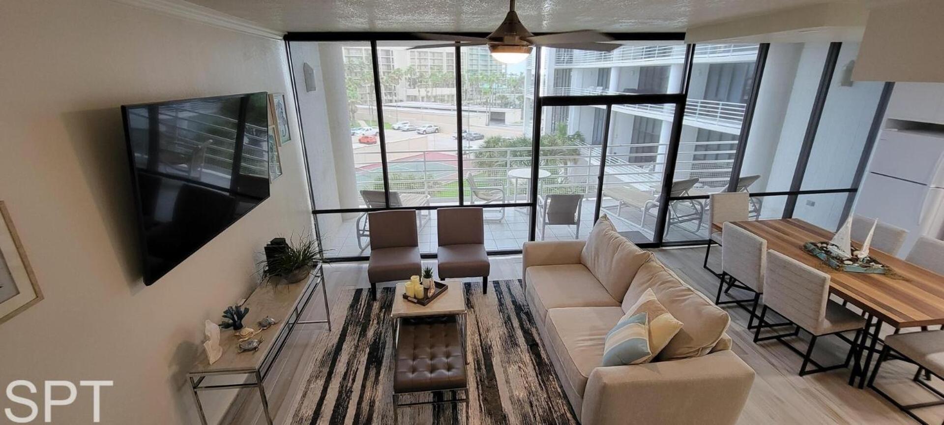 2-Level Beachfront Luxury - Sunchase IV - 326