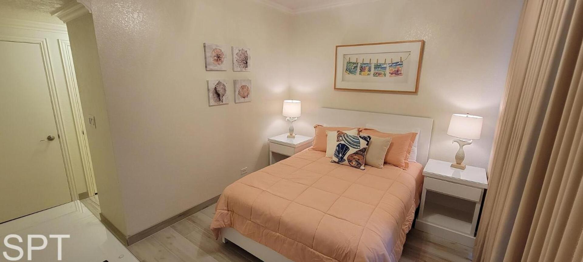 2-Level Beachfront Luxury - Sunchase IV - 326