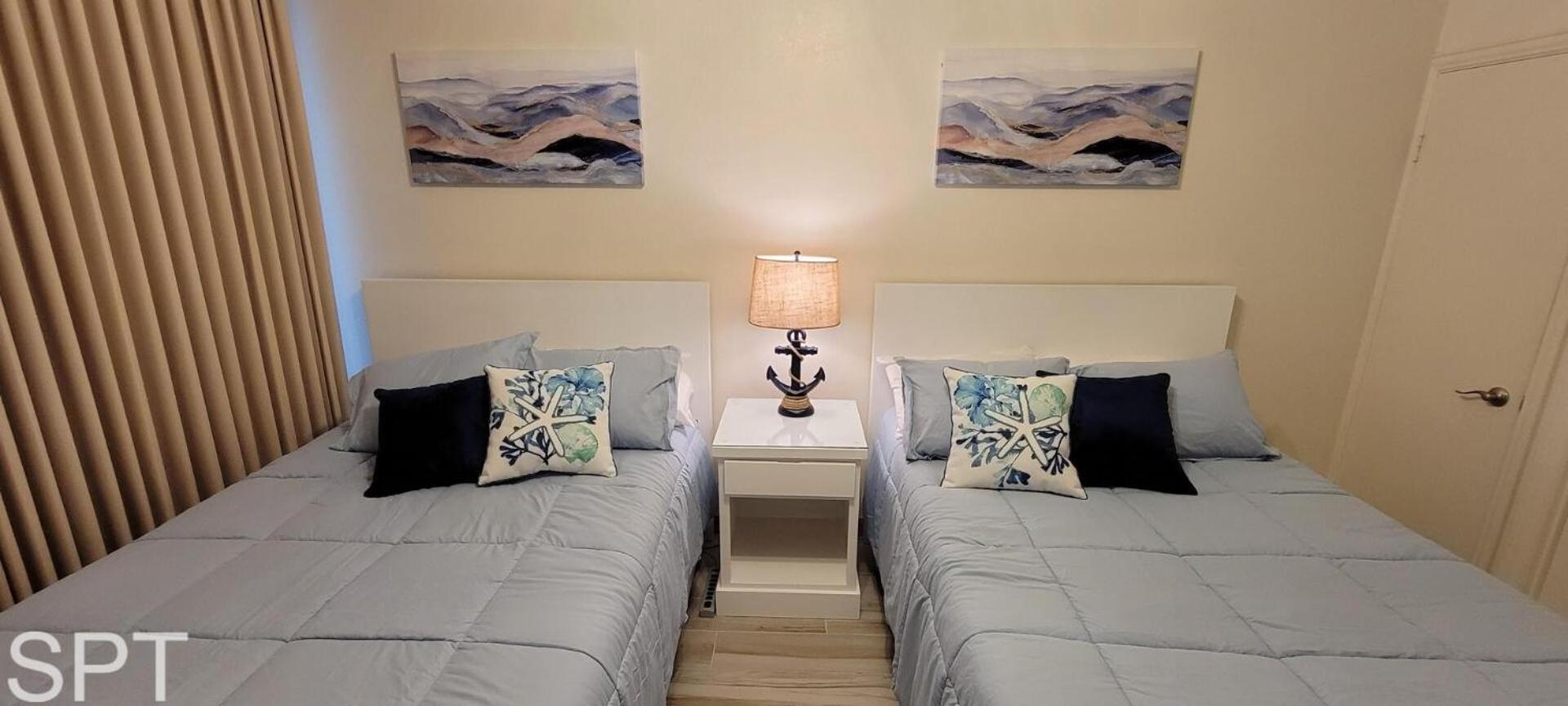 2-Level Beachfront Luxury - Sunchase IV - 326