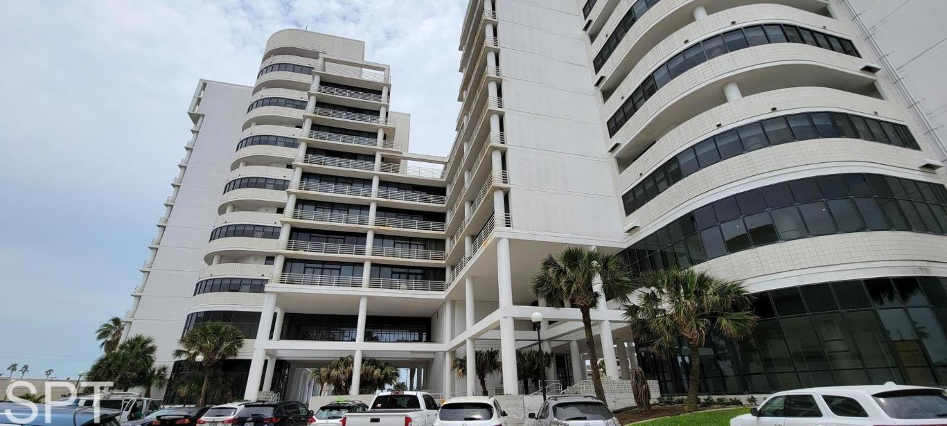 2-Level Beachfront Luxury - Sunchase IV - 326