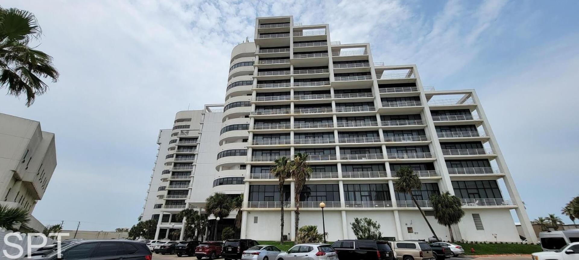 2-Level Beachfront Luxury - Sunchase IV - 326