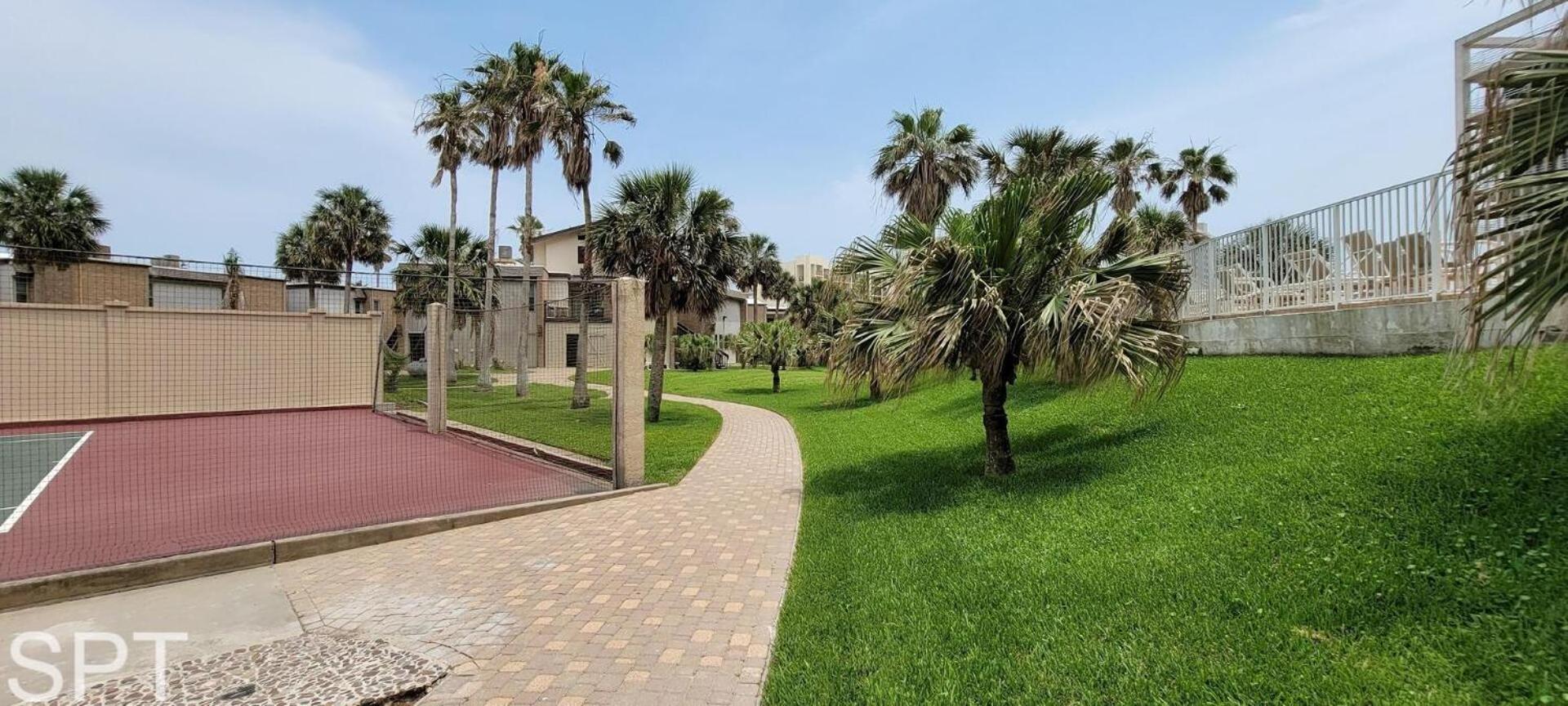 2-Level Beachfront Luxury - Sunchase IV - 326