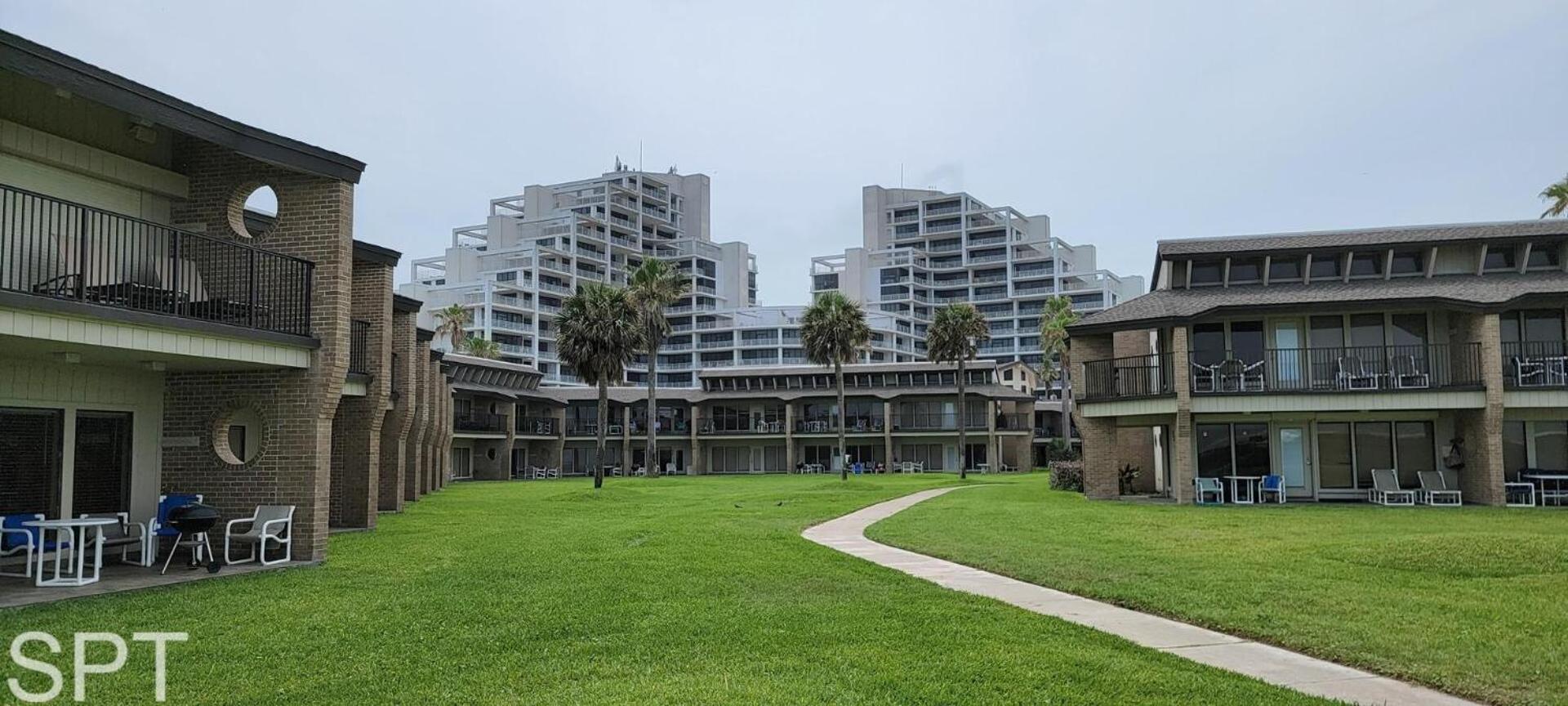 2-Level Beachfront Luxury - Sunchase IV - 326