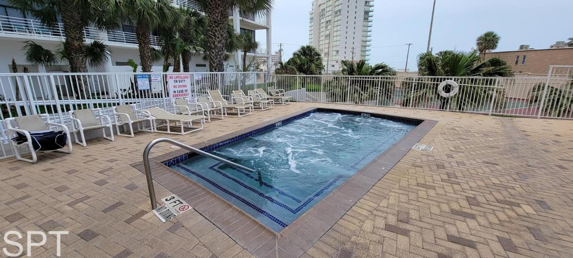 2-Level Beachfront Luxury - Sunchase IV - 326