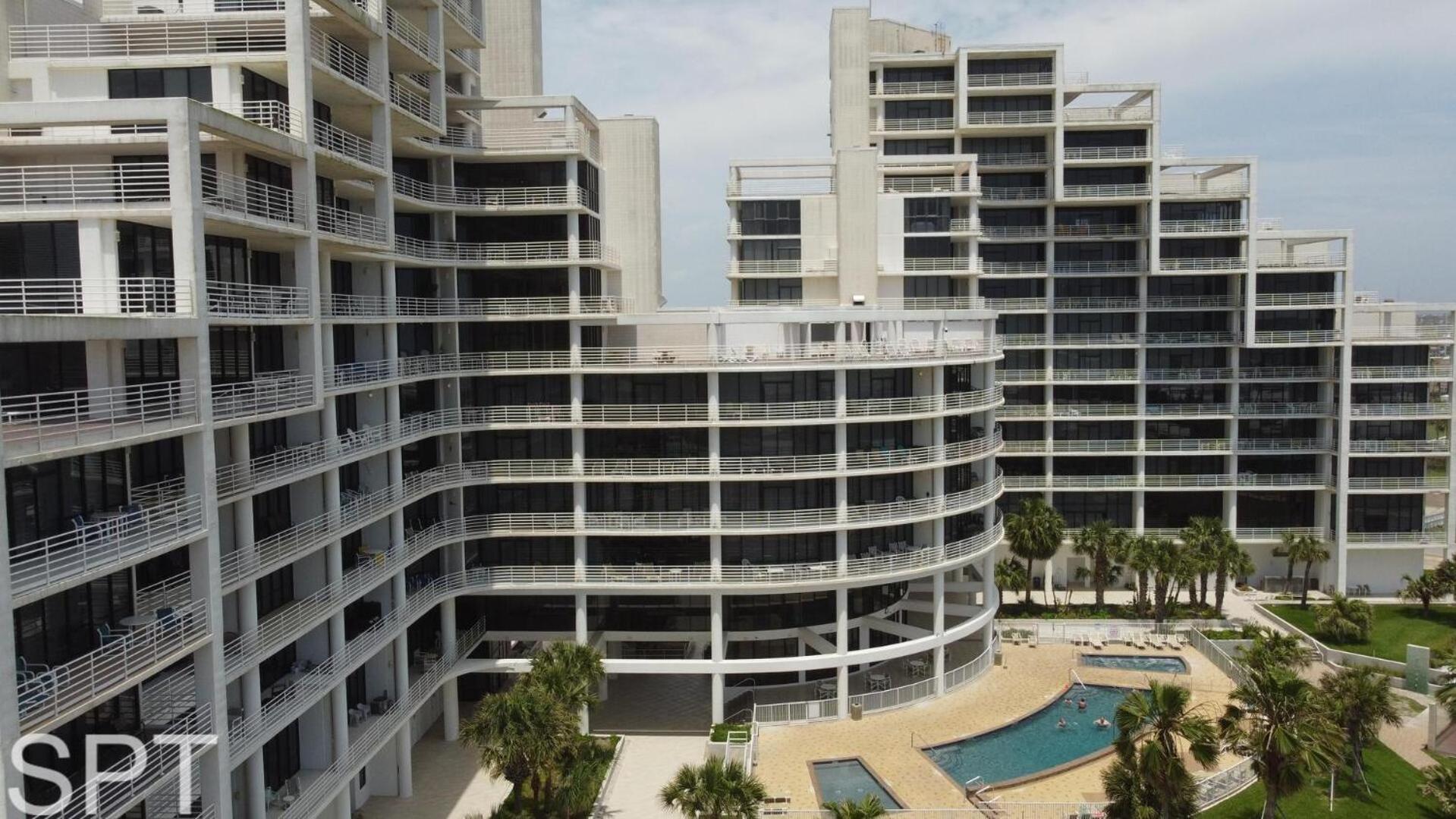 2-Level Beachfront Luxury - Sunchase IV - 326