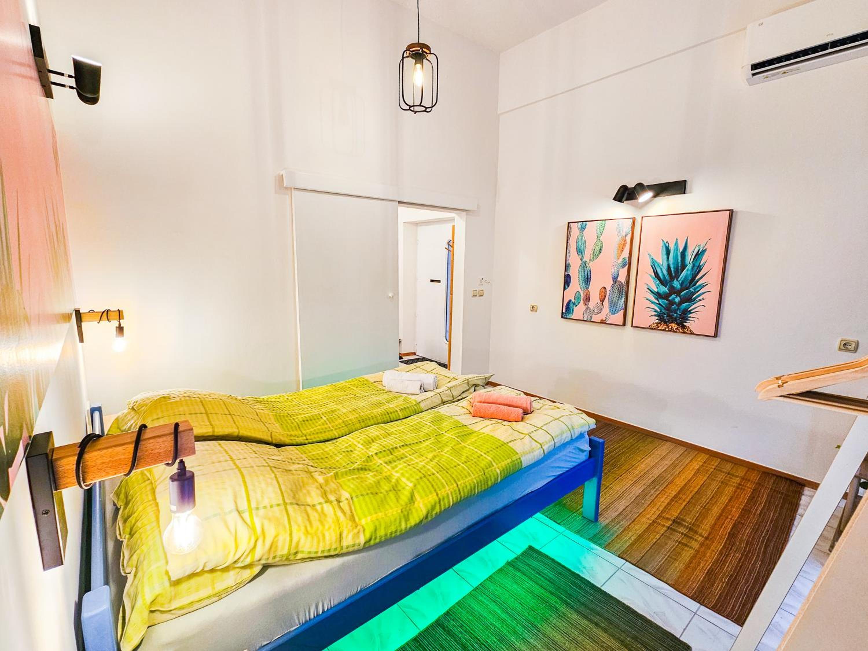 GlowLeaf Loft