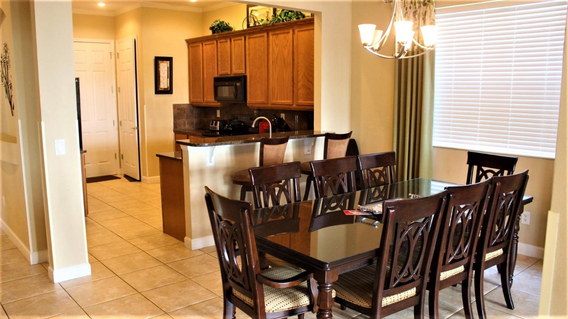 Luxury Villa 5 Bedrooms Minutes from Disney in the Reunion resort view 4