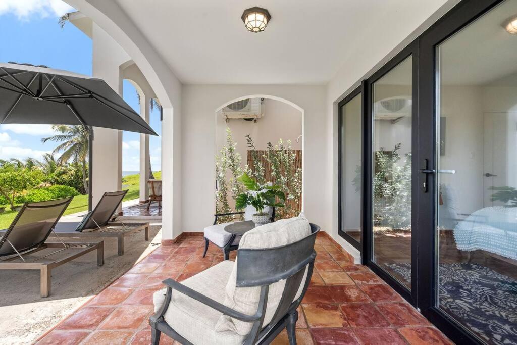 Olive Villa Palmas - Modern Beachfront