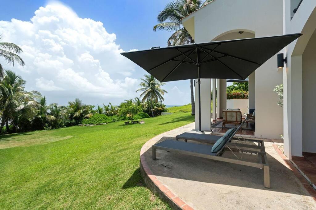 Olive Villa Palmas - Modern Beachfront