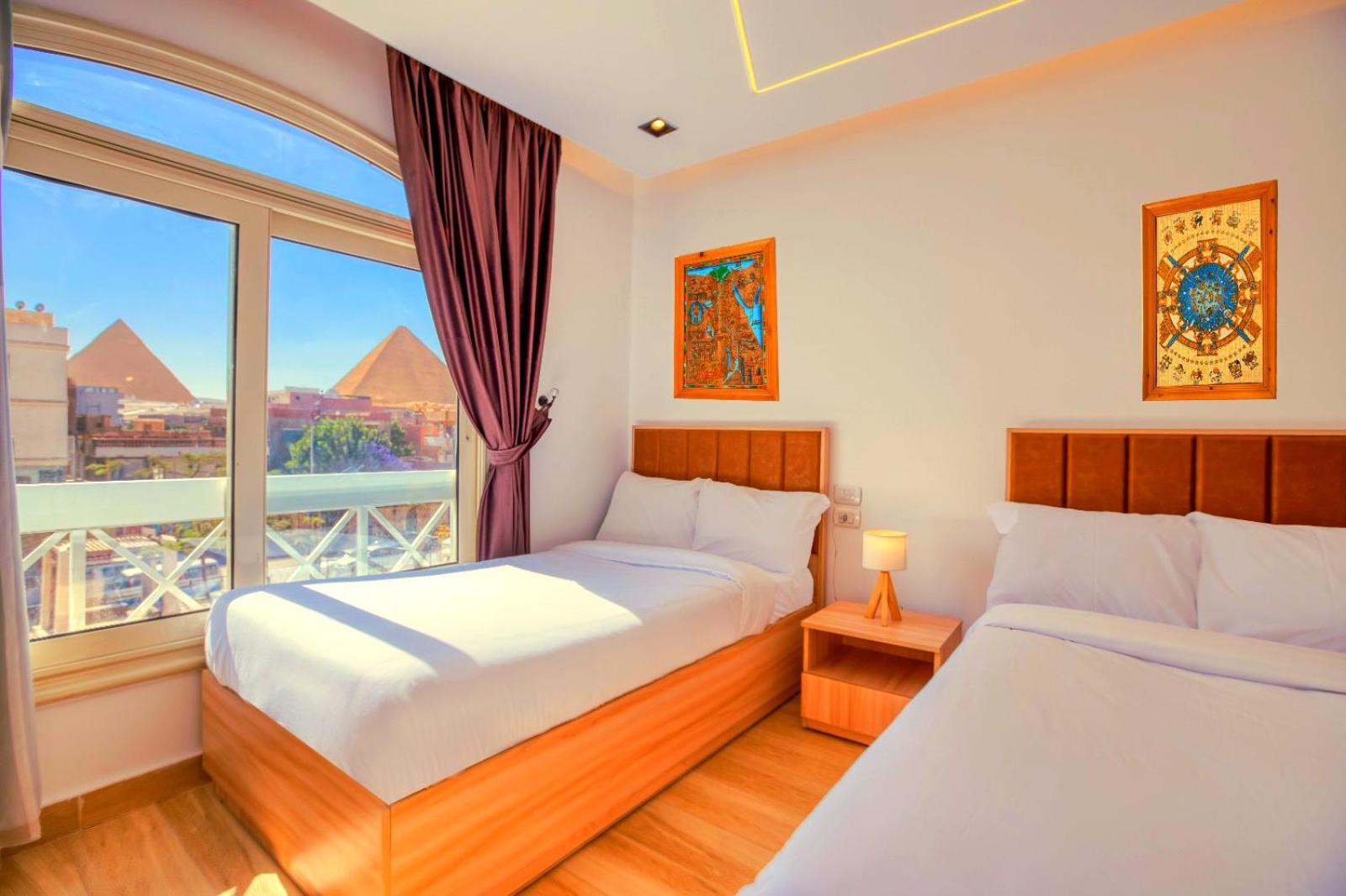 Diamond pyramids hotel