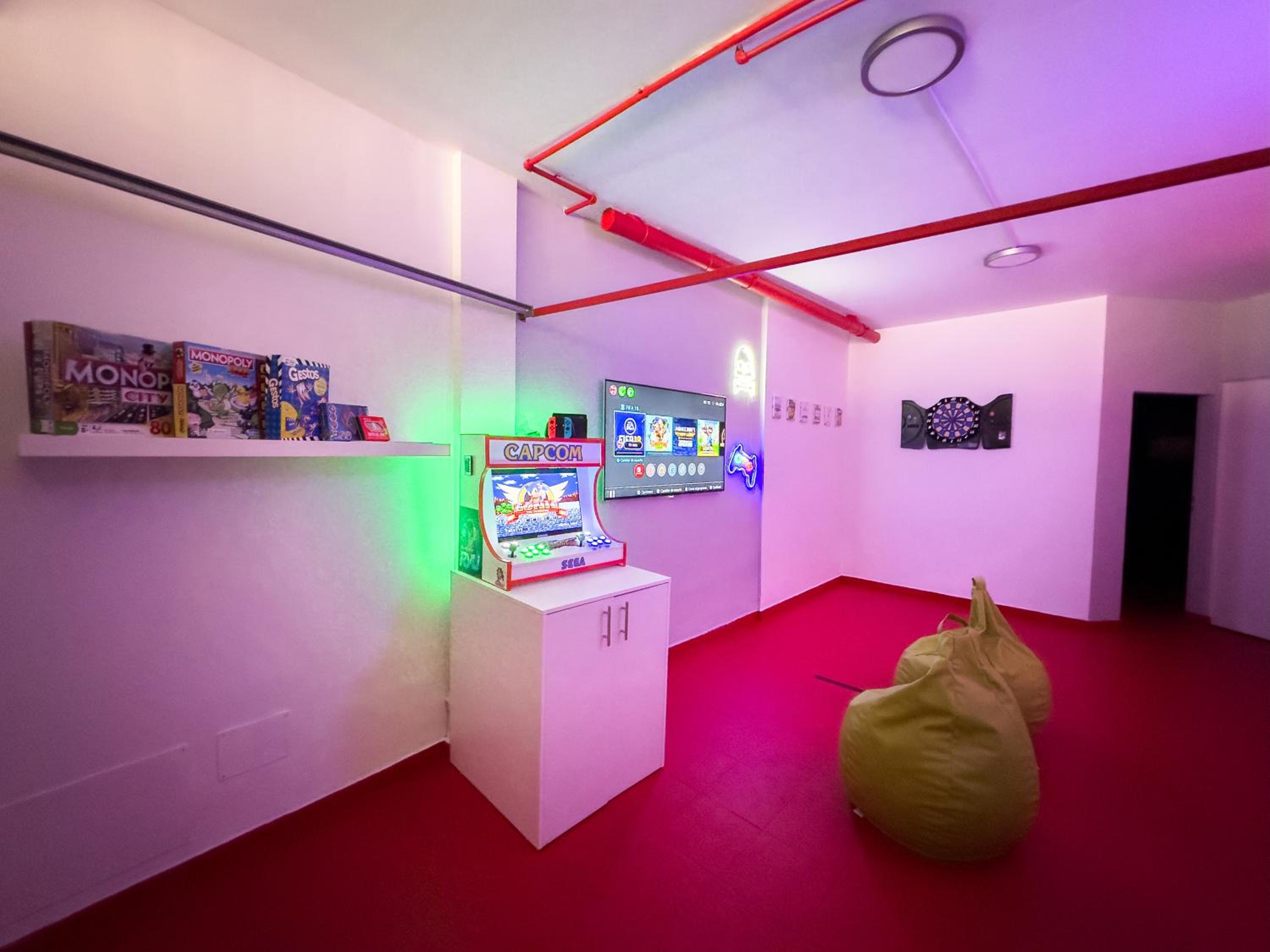 activities & amenities
