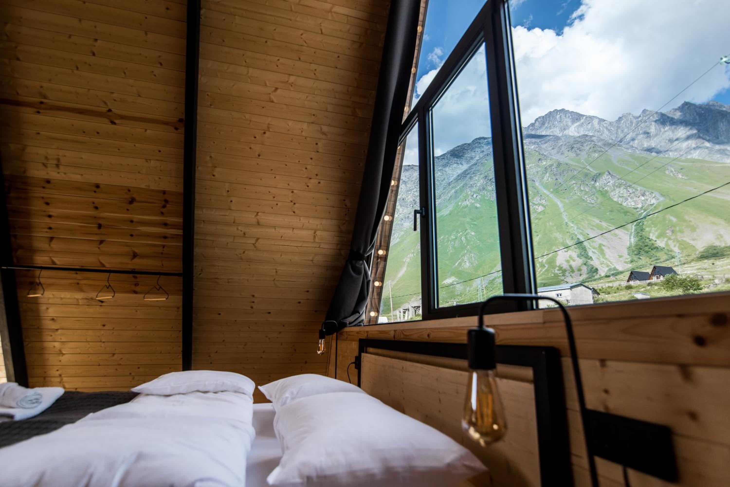 Kazbegi Hills Cottages view 5