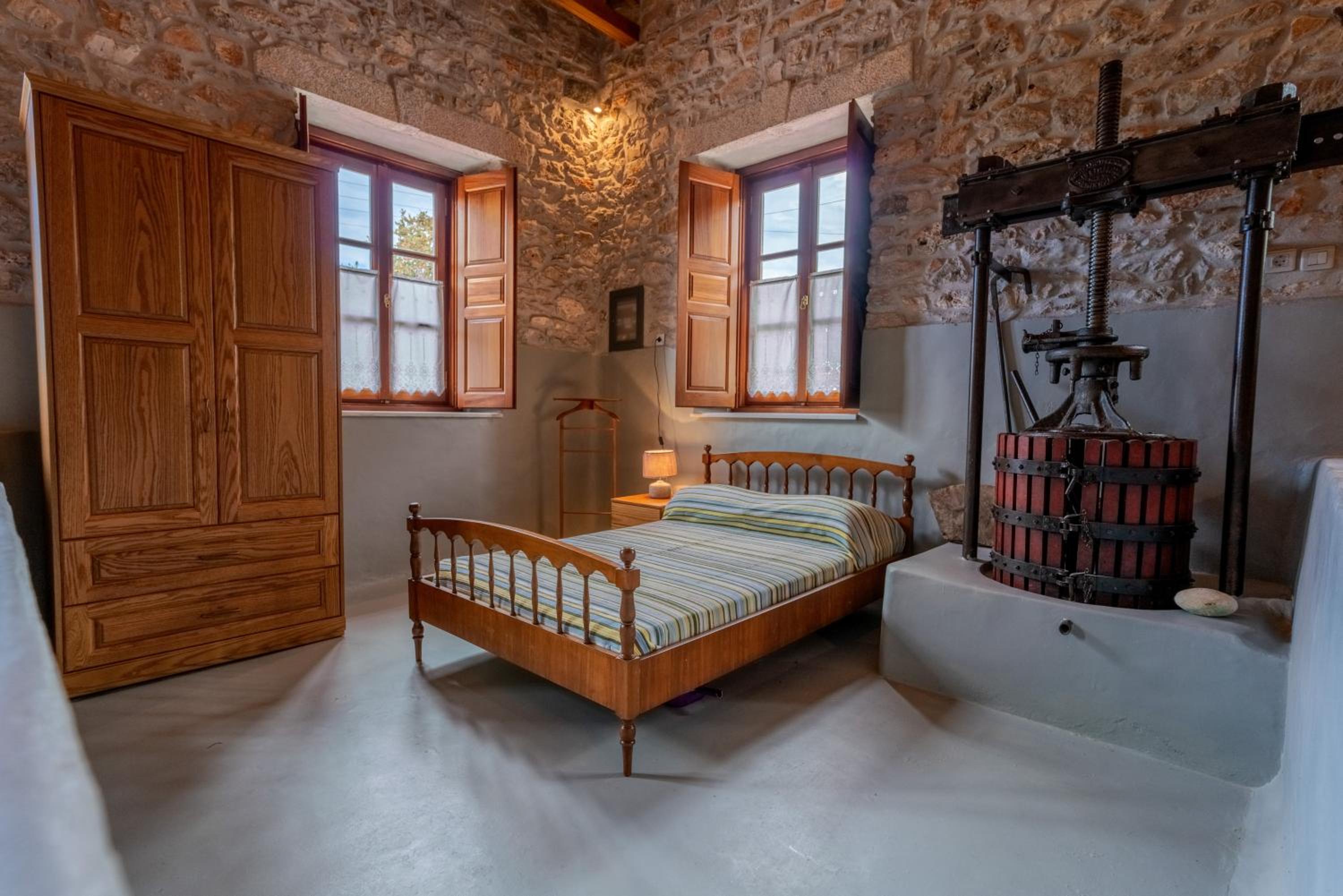 Old Winery Stonehouse