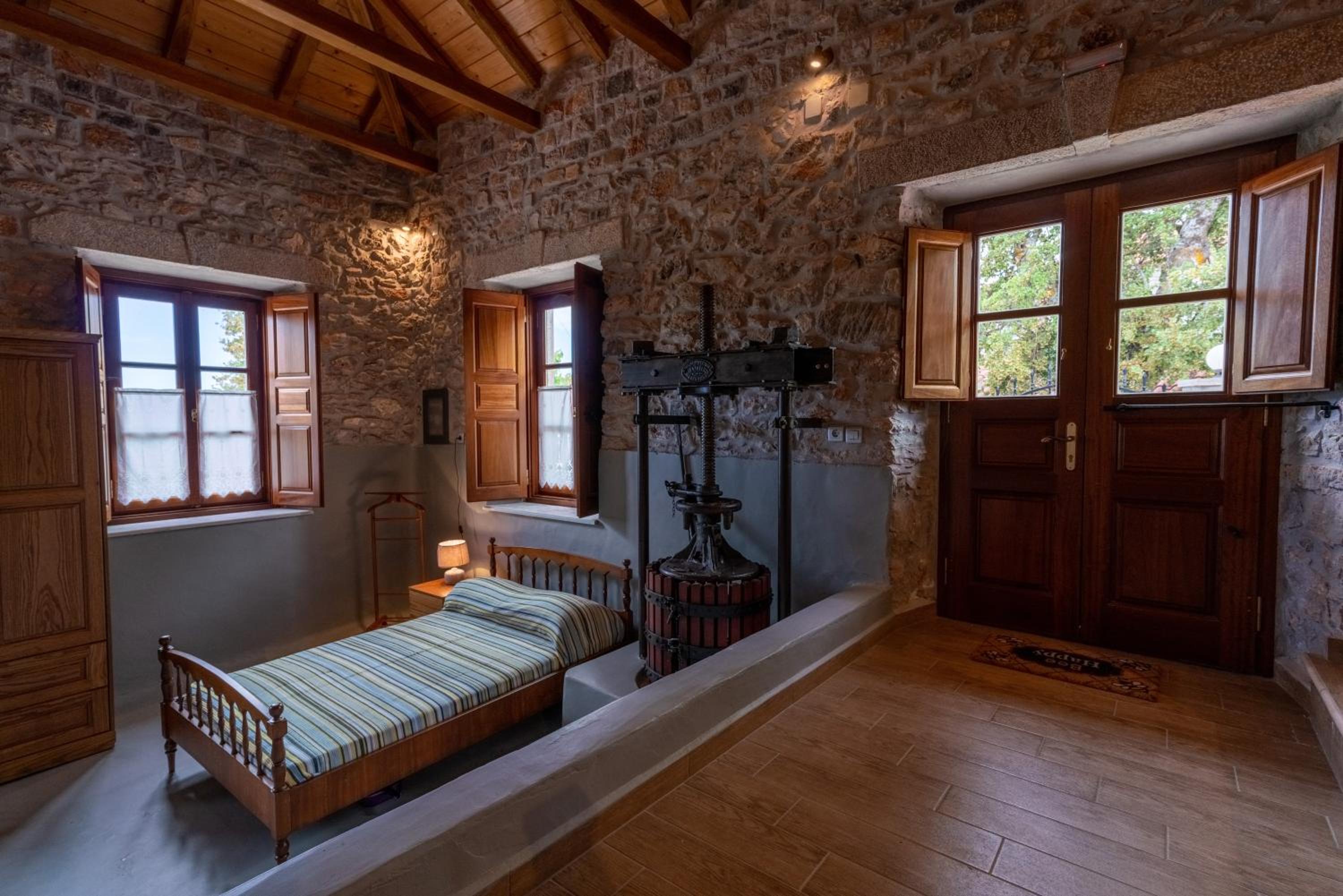 Old Winery Stonehouse