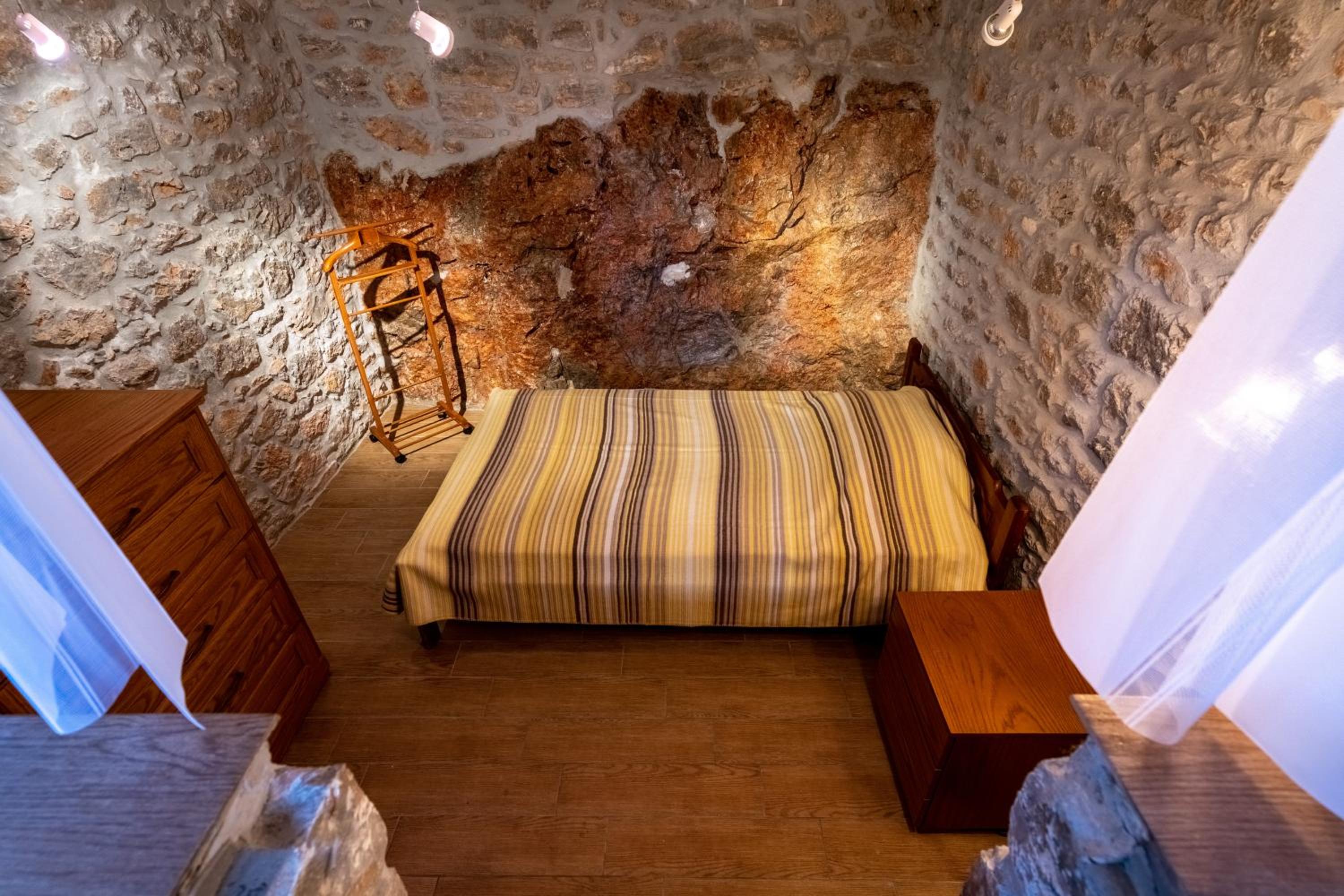 Old Winery Stonehouse