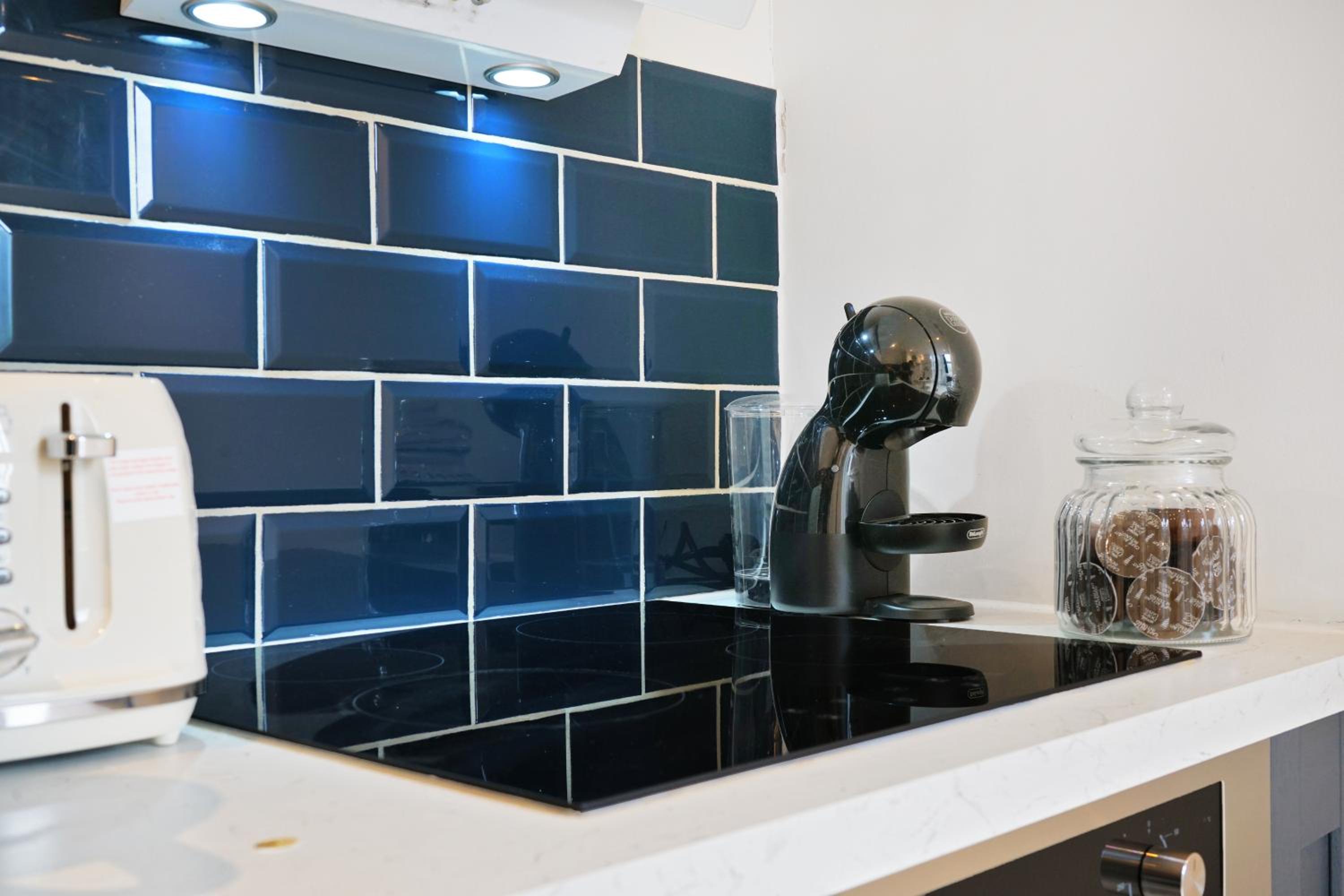Cozy Split-Level Studio By LiveStay Short Lets & Serviced Accommodation London