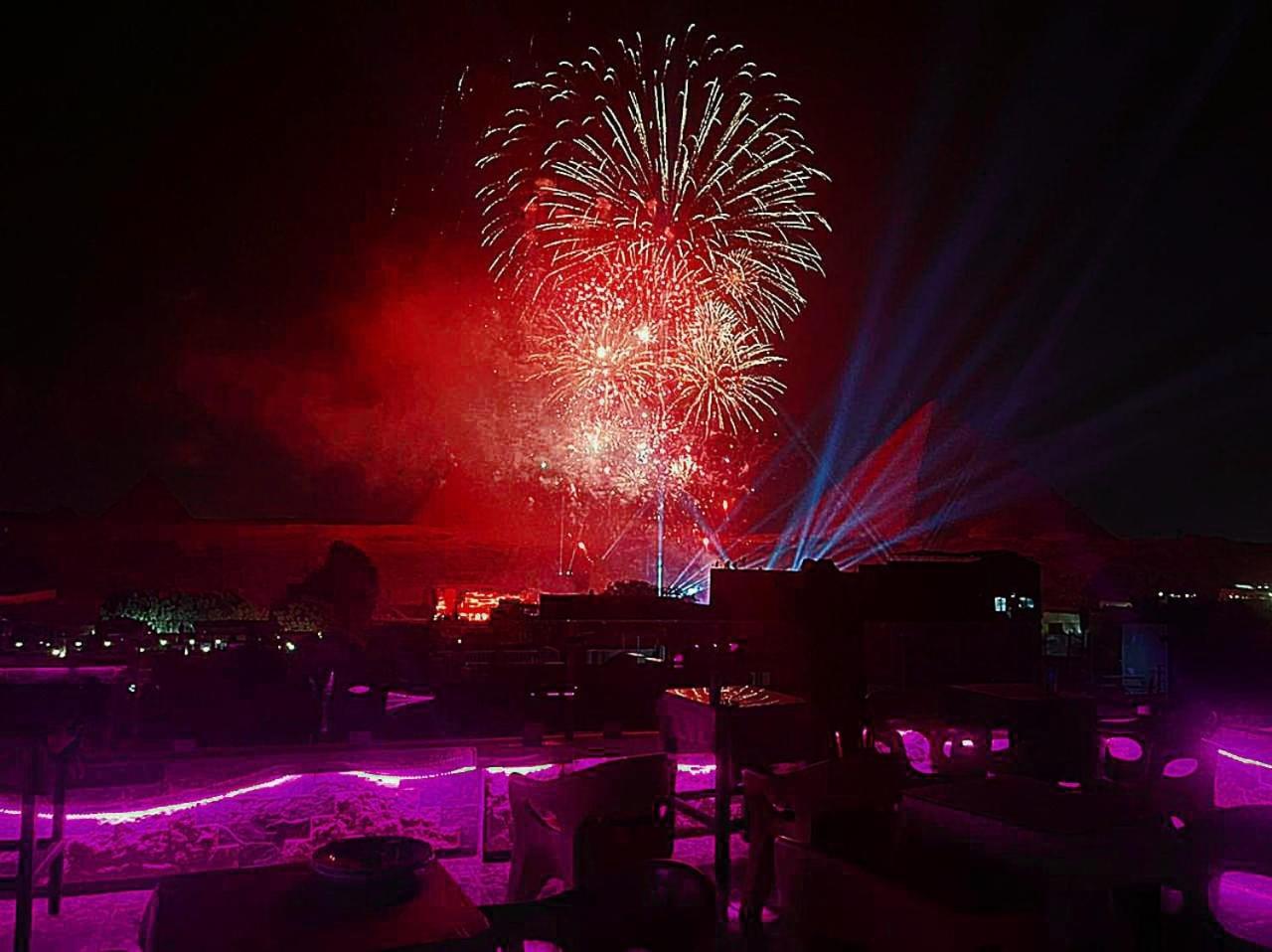 Diamond pyramids hotel