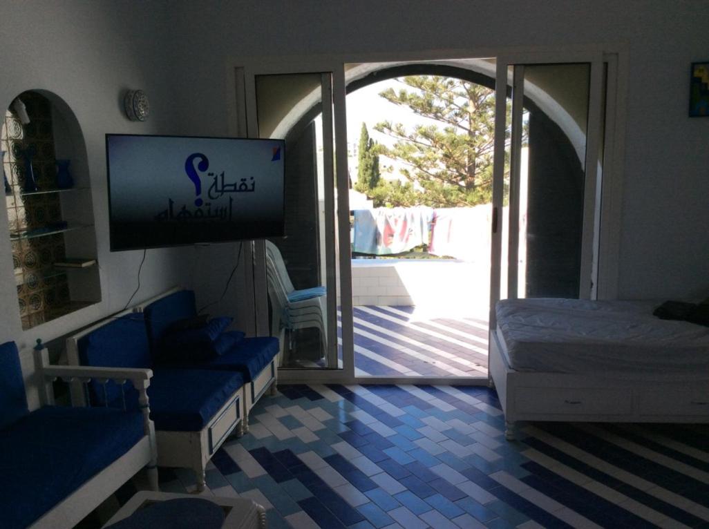 Photo 6