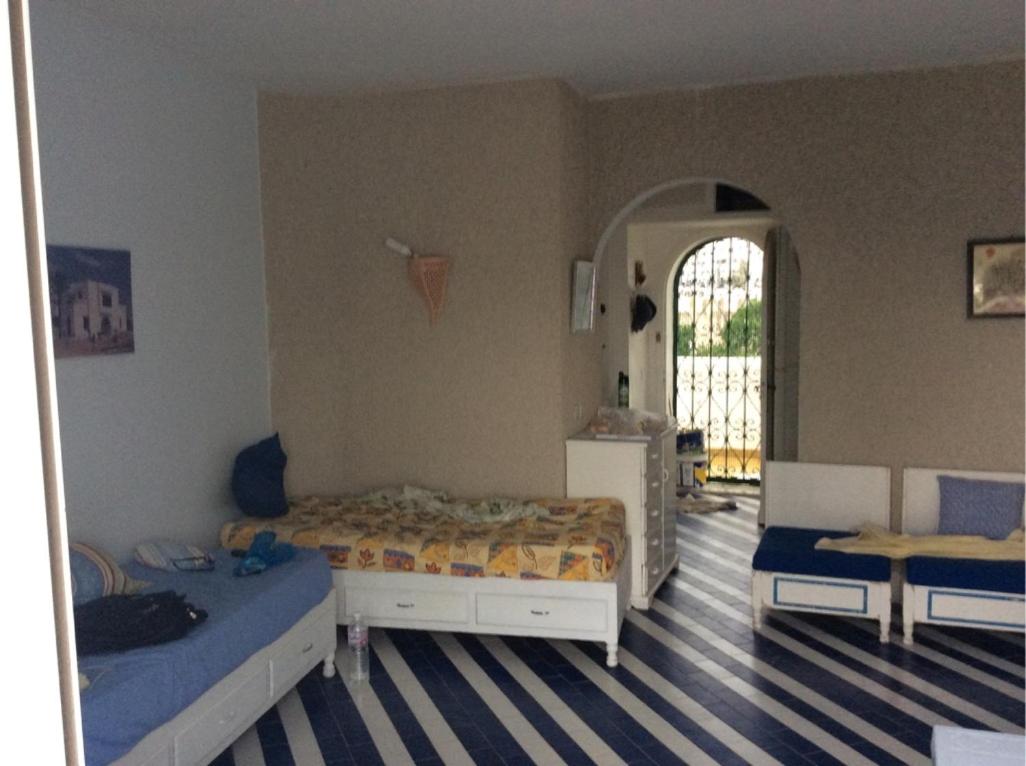 Photo 10